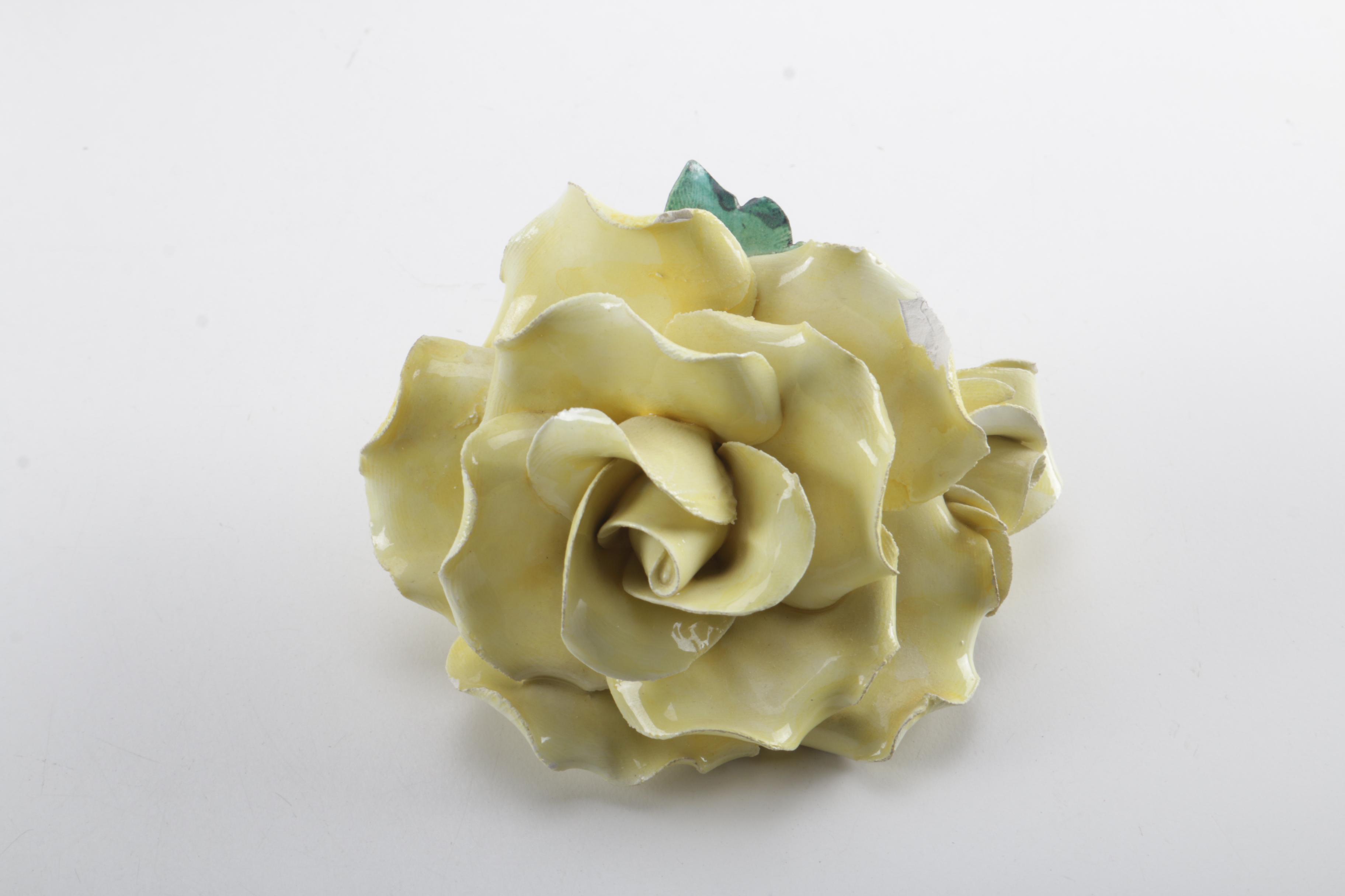 Porcelain Decor Including an Antique Meissen Plate