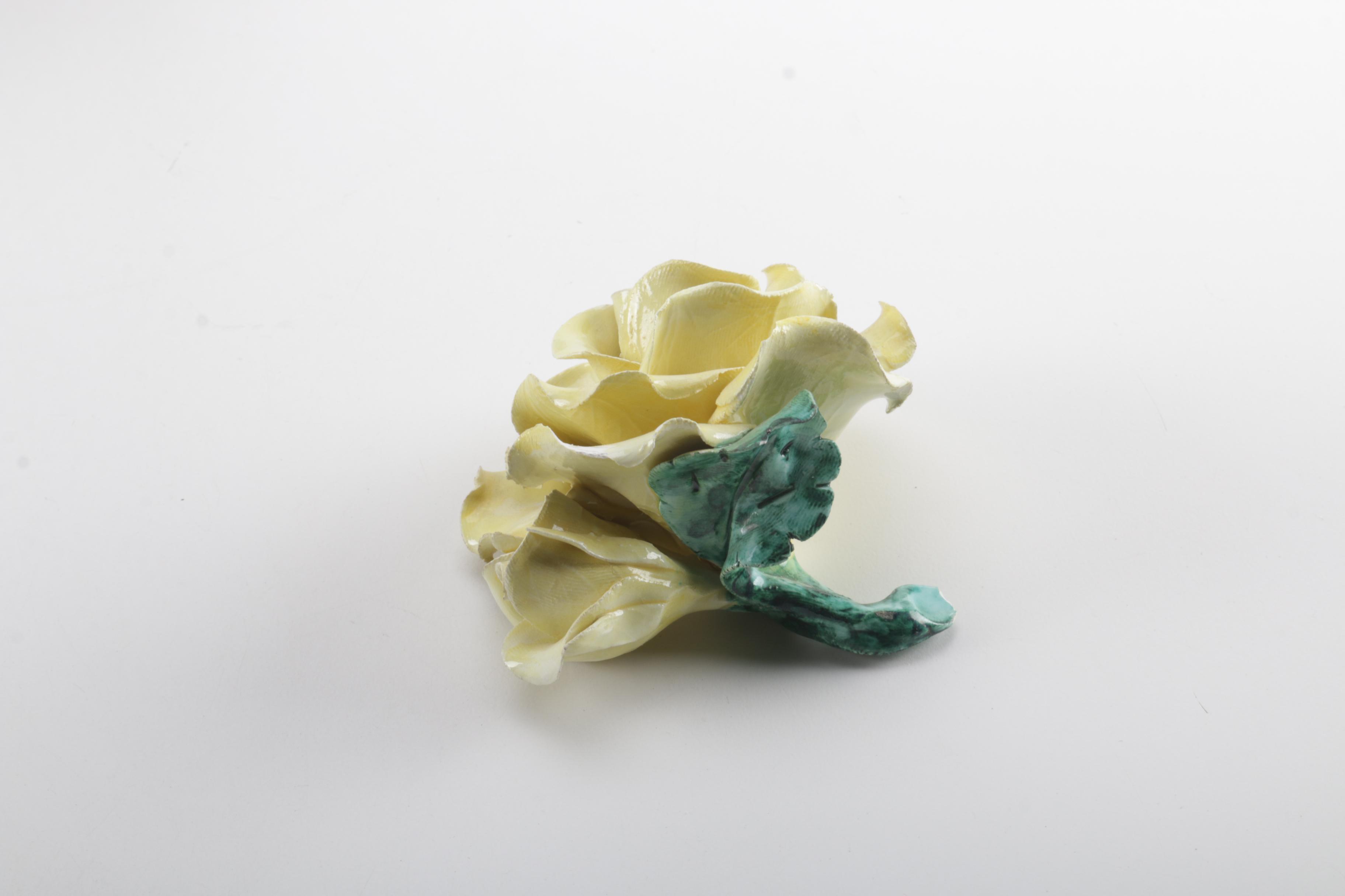 Porcelain Decor Including an Antique Meissen Plate