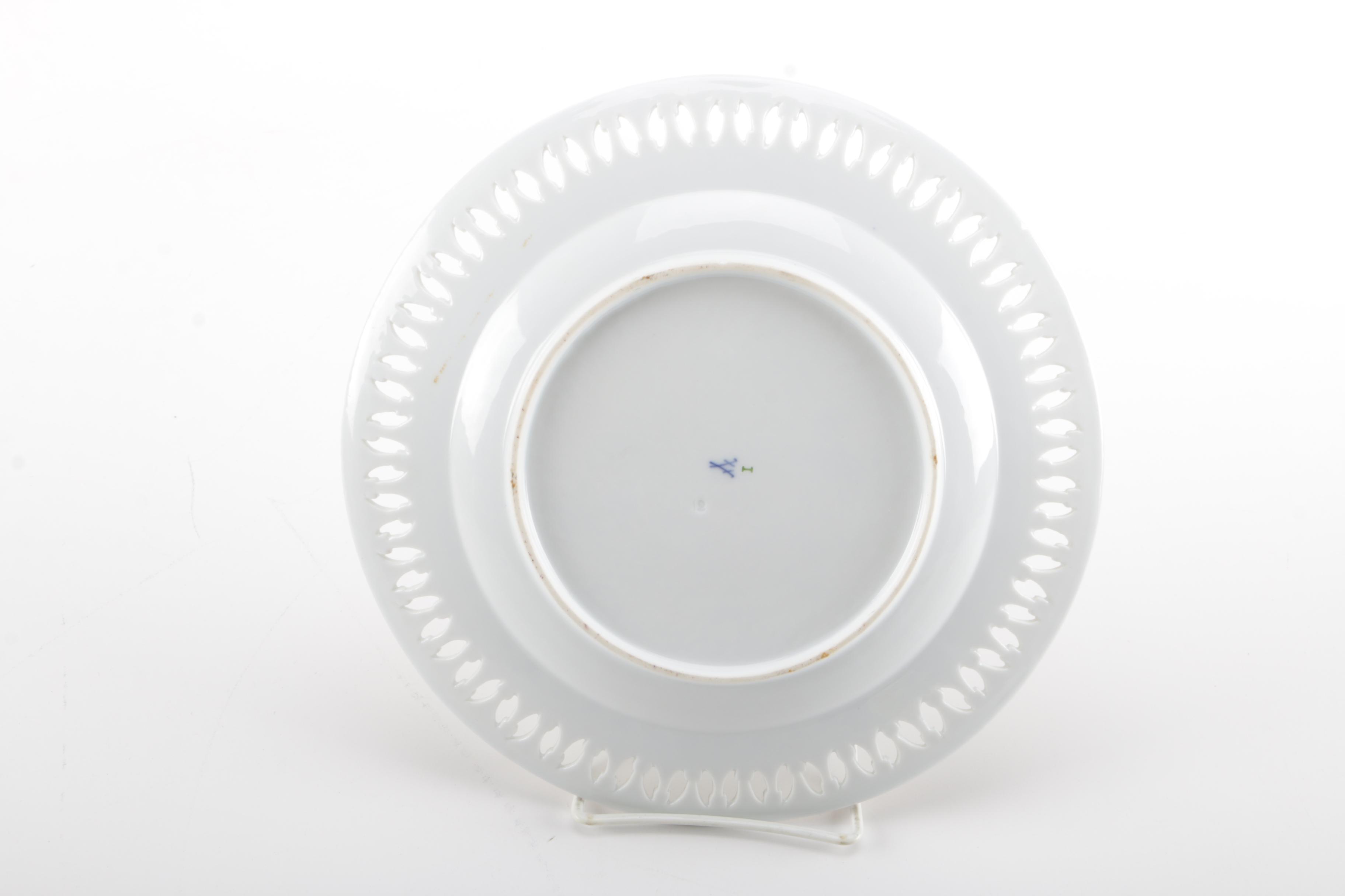 Porcelain Decor Including an Antique Meissen Plate