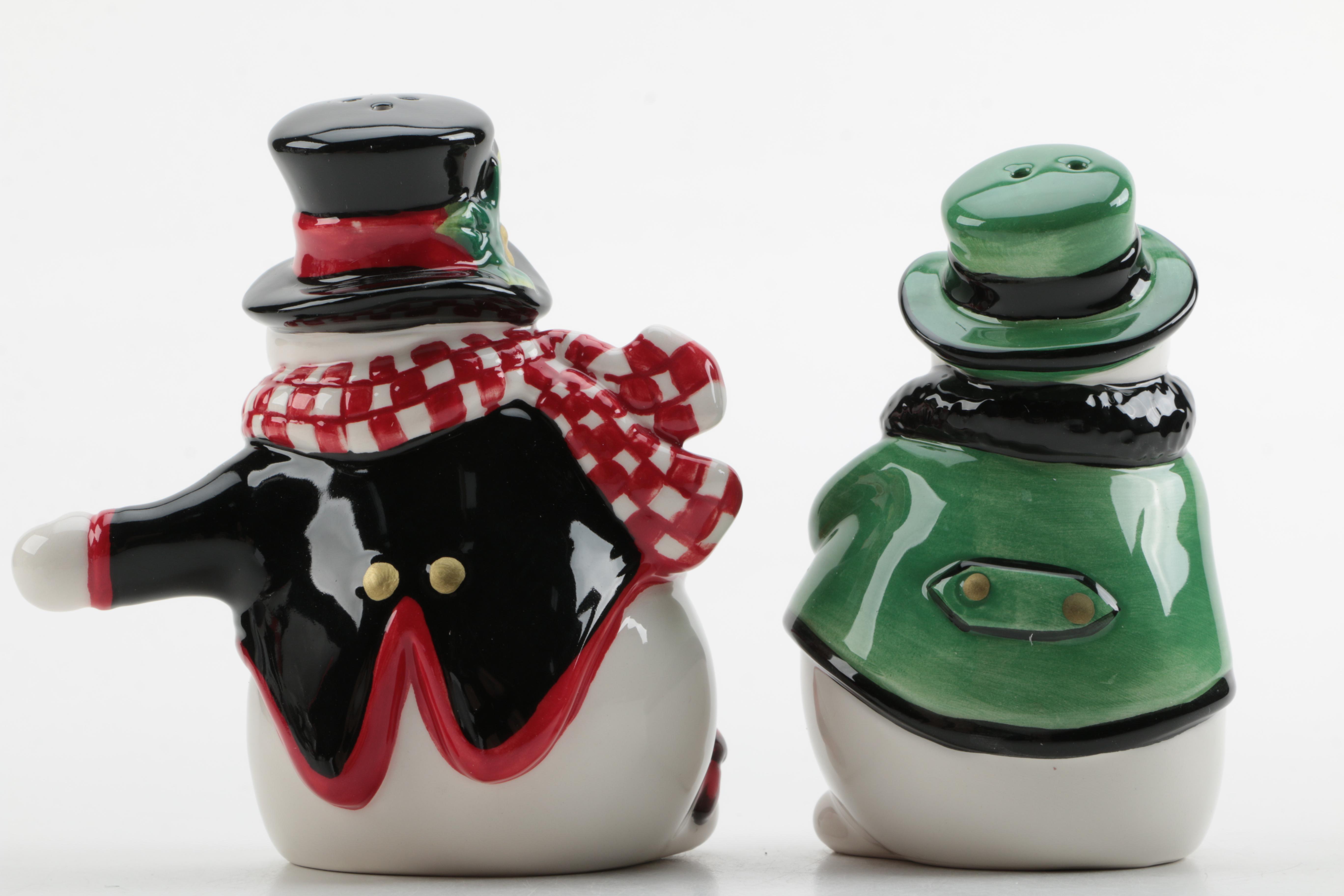 Fitz and Floyd Snowmen With Present Style Salt and Pepper Shakers