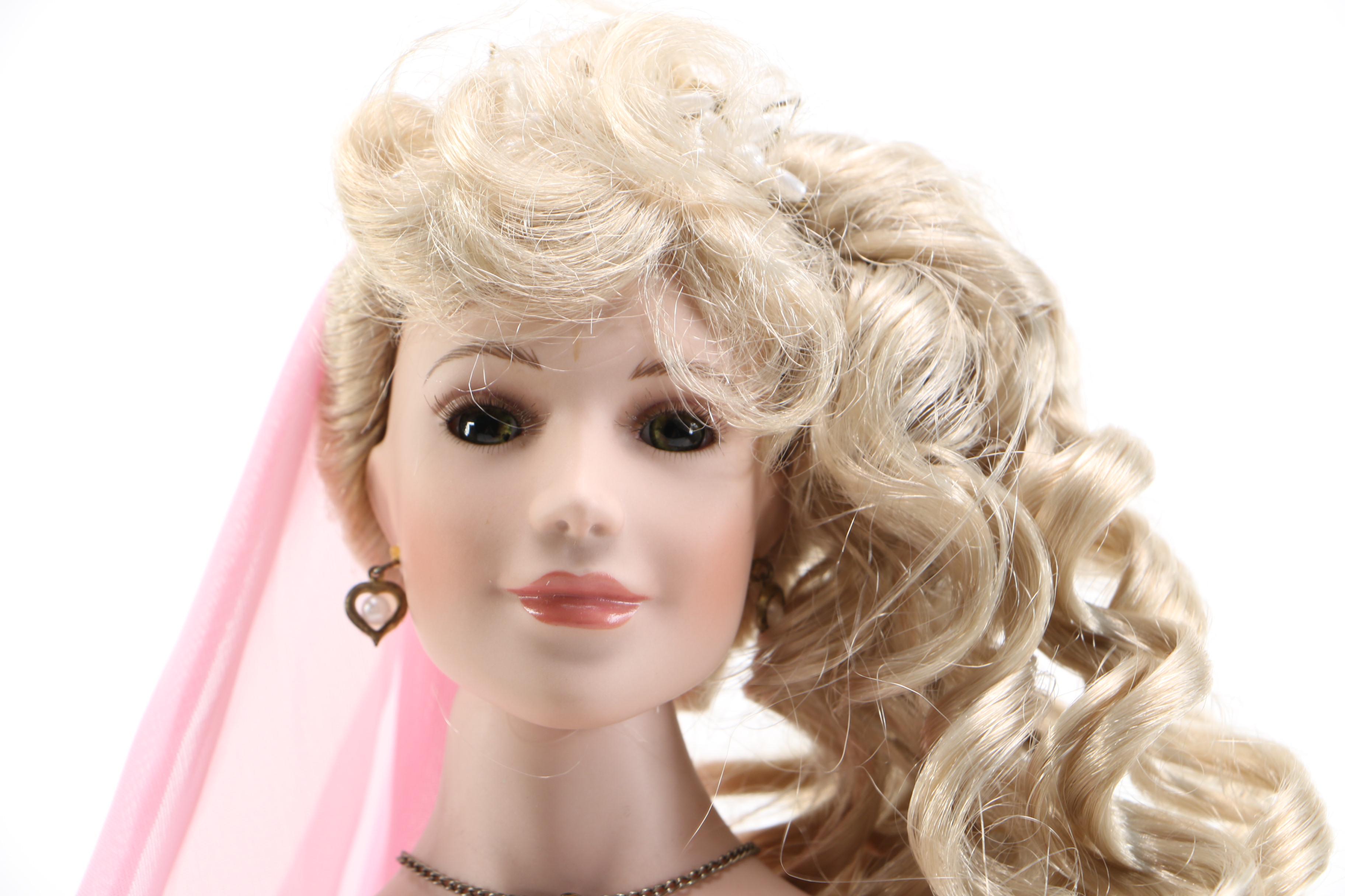 Paradise Galleries "Delilah" Doll