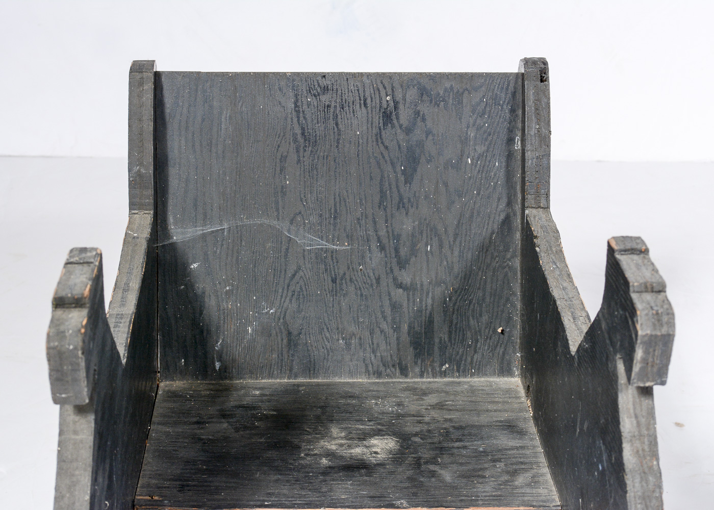 Vintage Wooden Scottie Dog-Themed Children's Chair