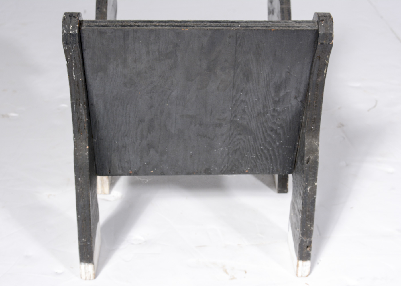 Vintage Wooden Scottie Dog-Themed Children's Chair