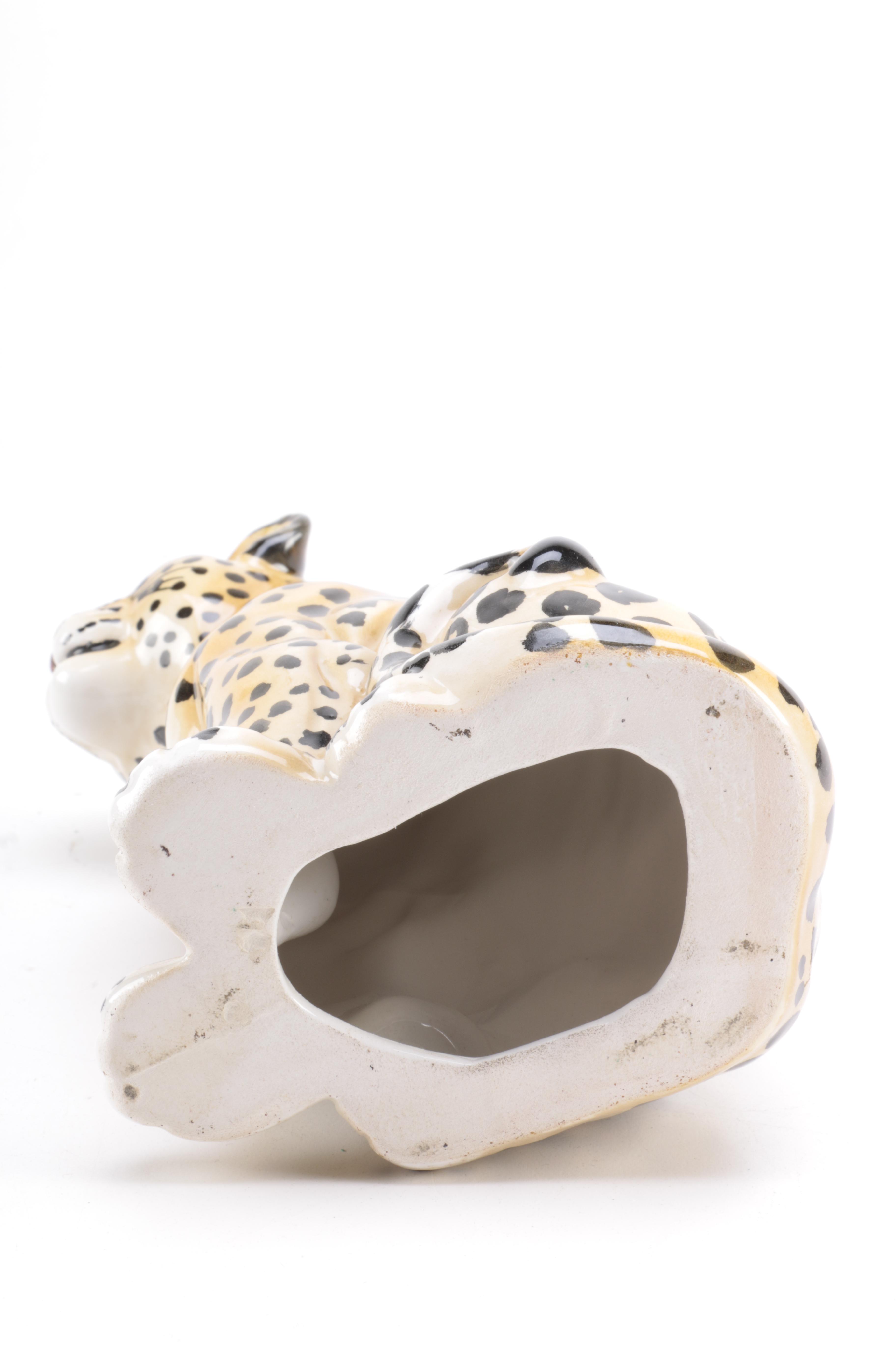 Assortment of Home Décor and Collectibles