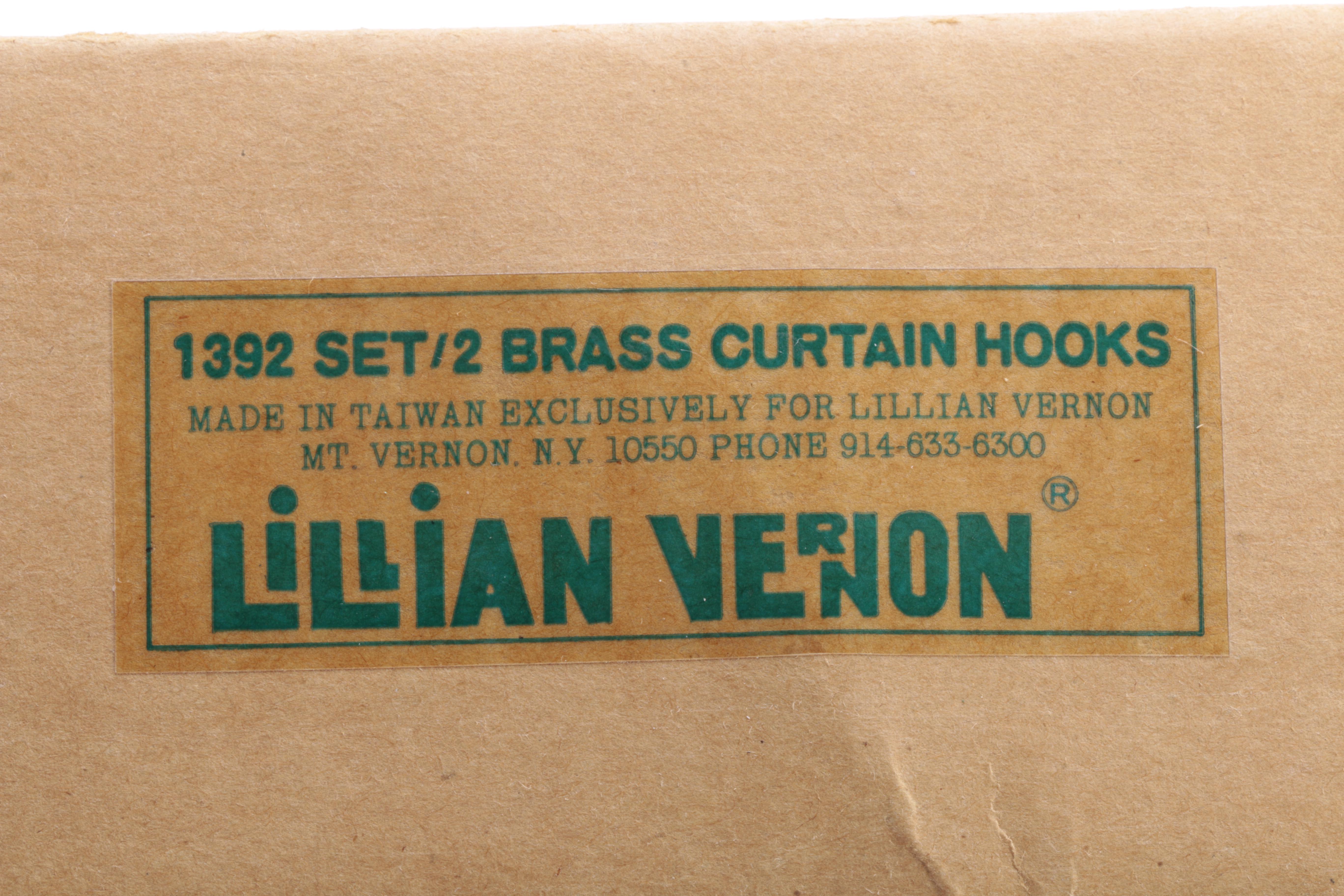 Assortment of Home Décor and Collectibles