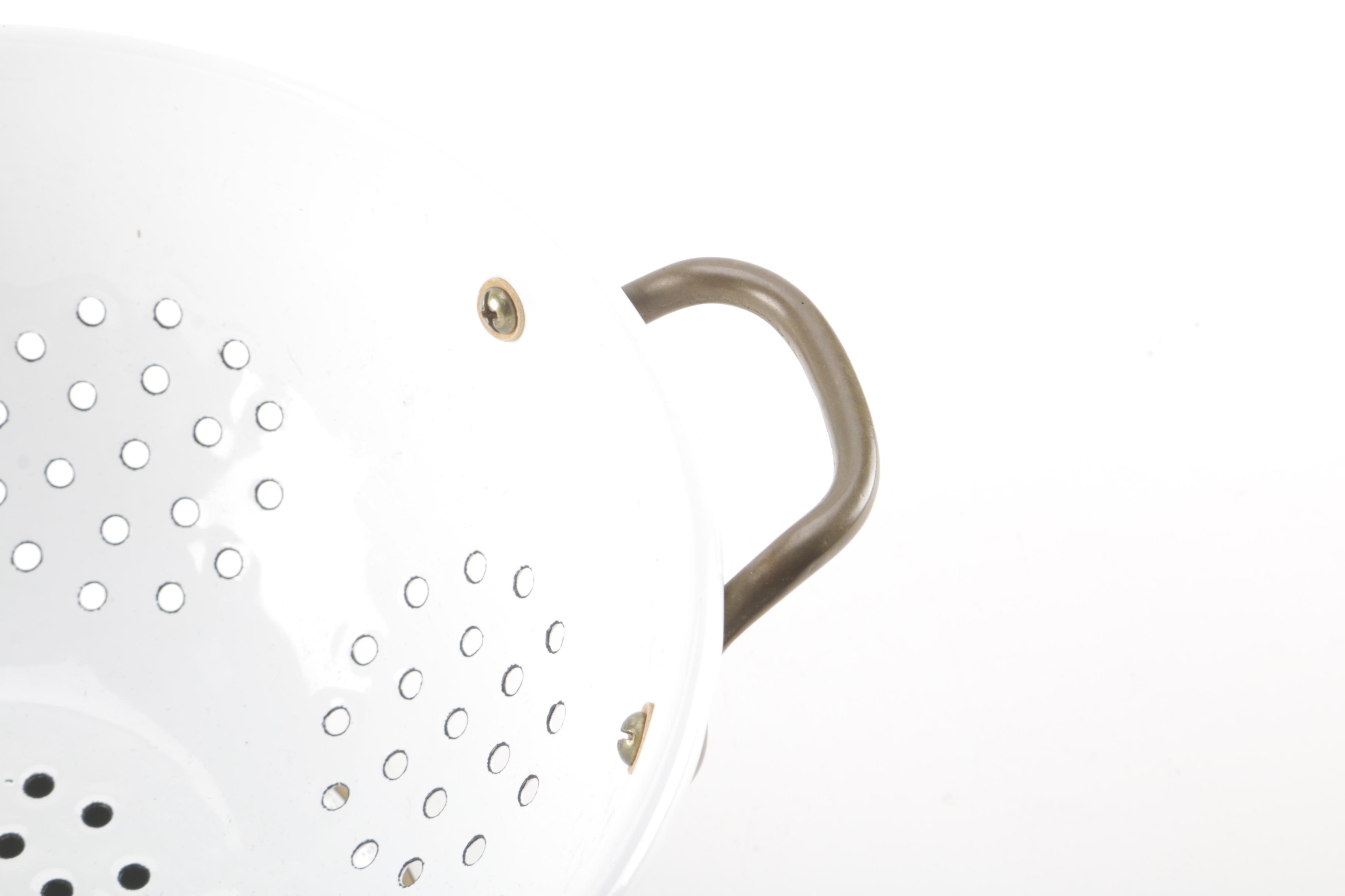 Vintage M.Kamenstein Floral Colander