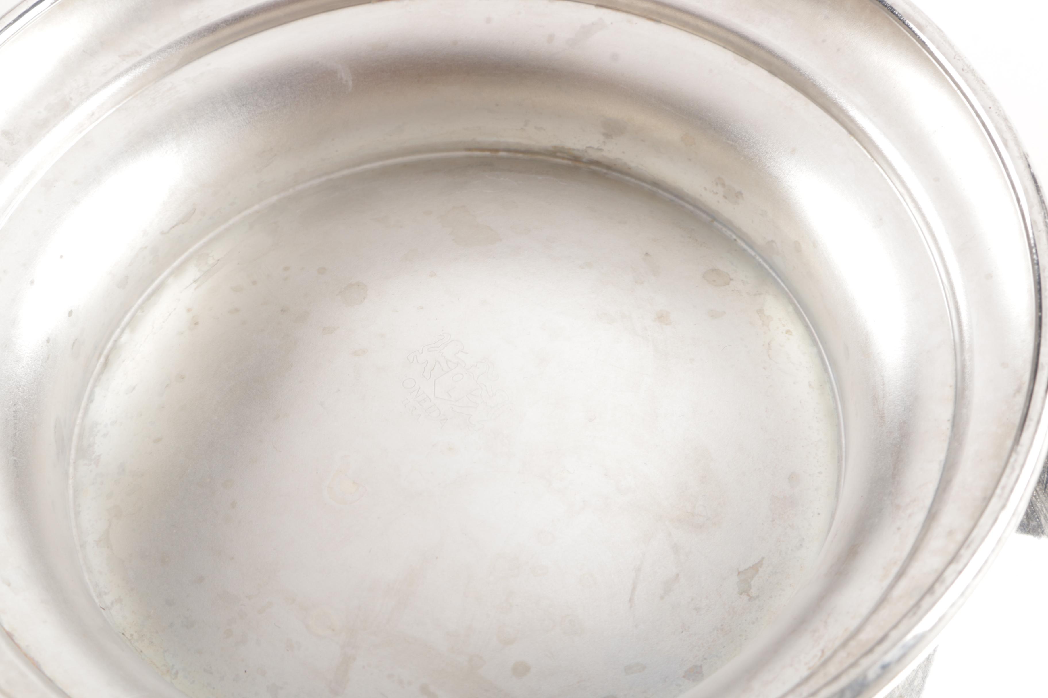 Oneida Silver Plate Punch Bowl With Accessories