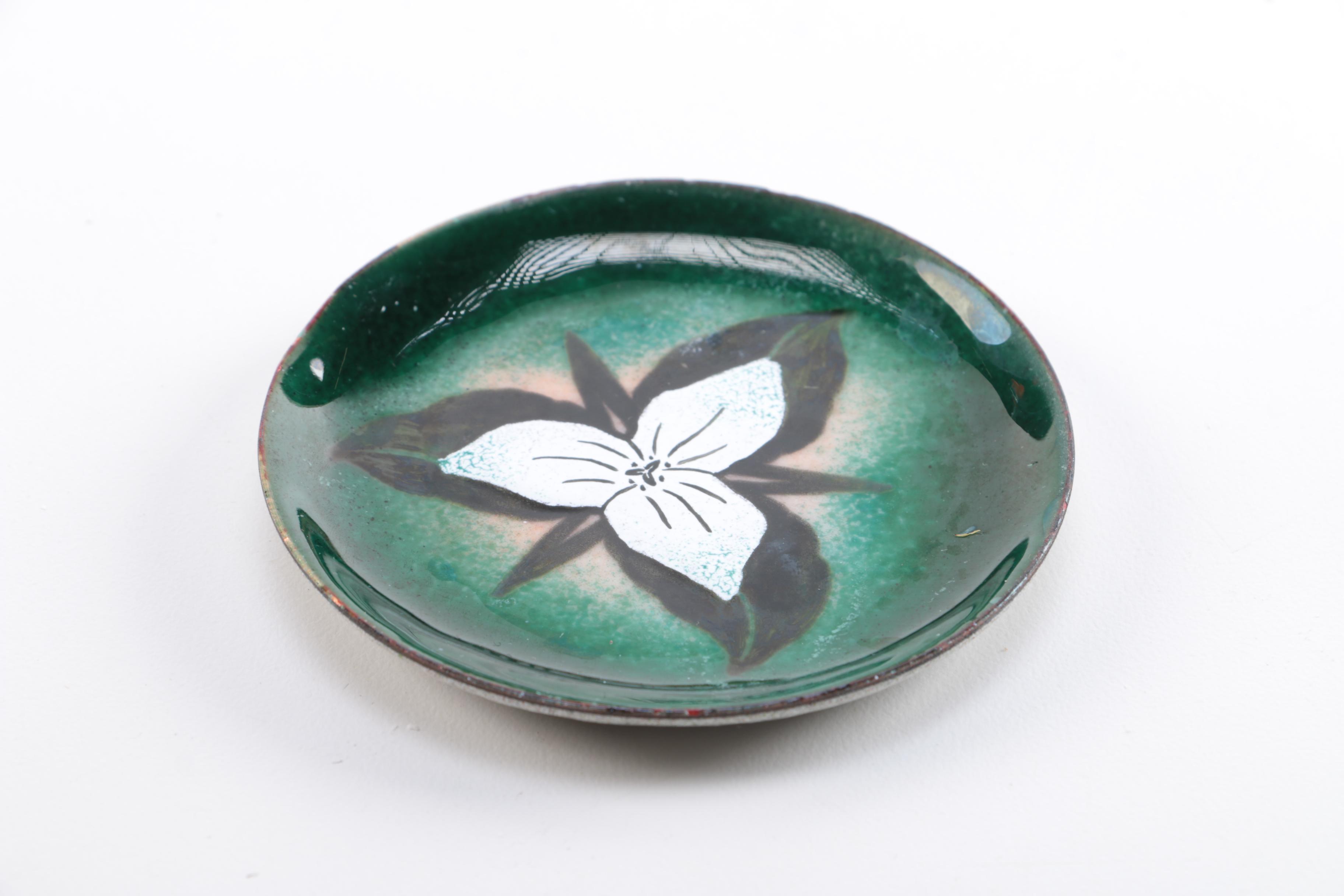 Mid Century Décor Including Annemarie Davidson and Canadian Glazed Pottery