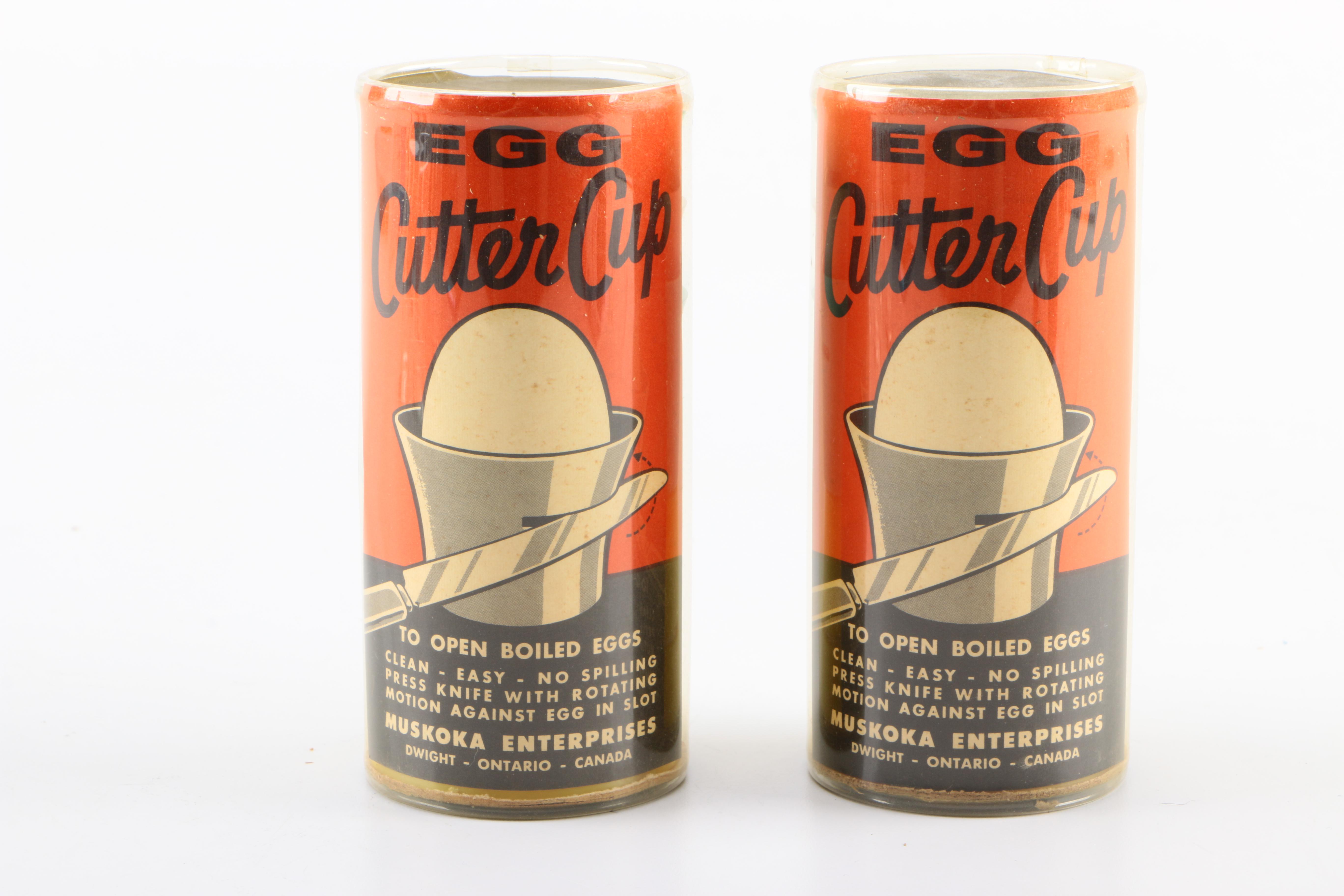 Assortment of Vintage Kitchenware, Including Pyrex