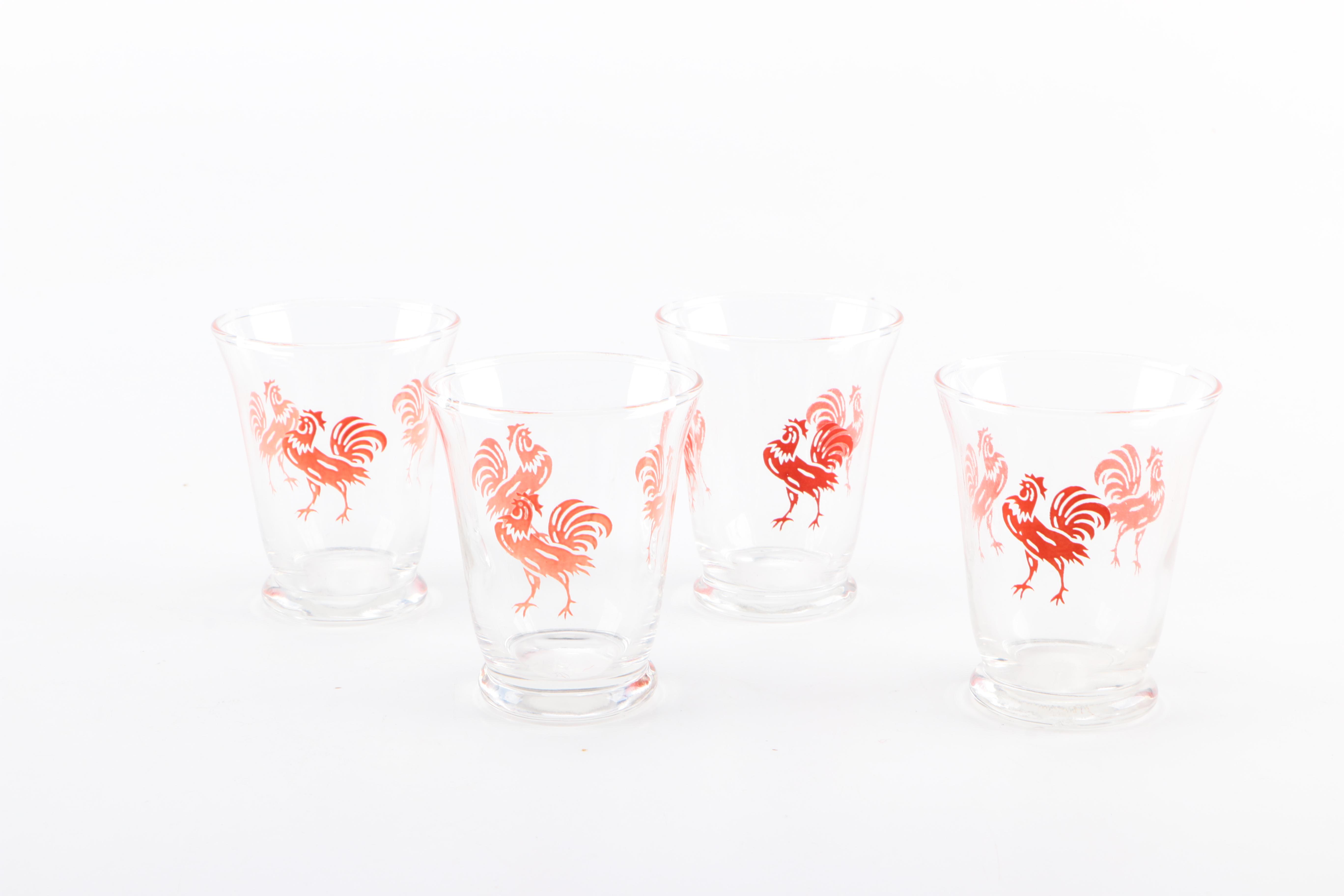 Assortment of Vintage Kitchenware, Including Pyrex