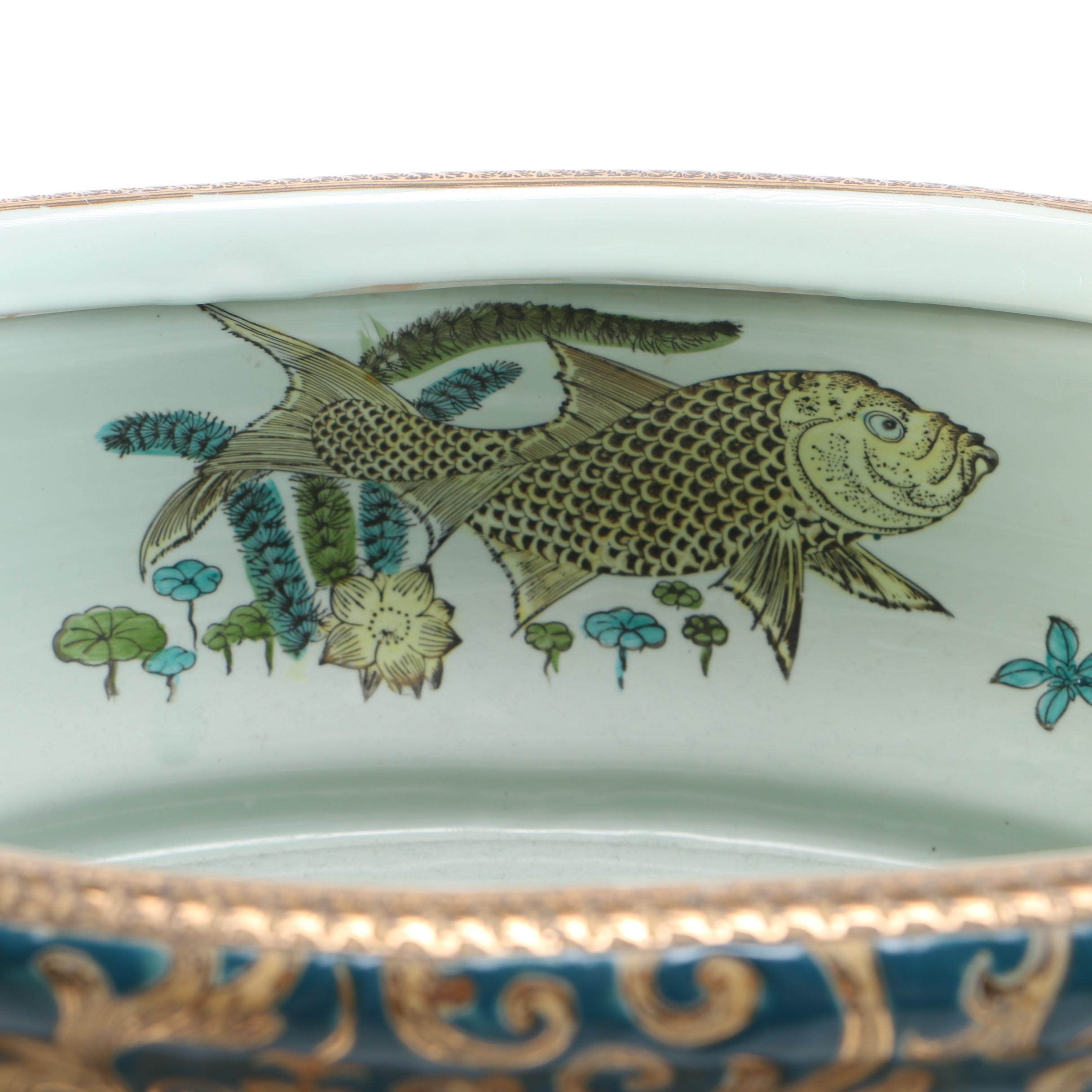 Decorative Chinese Ceramic Foot Bath and Wooden Stand