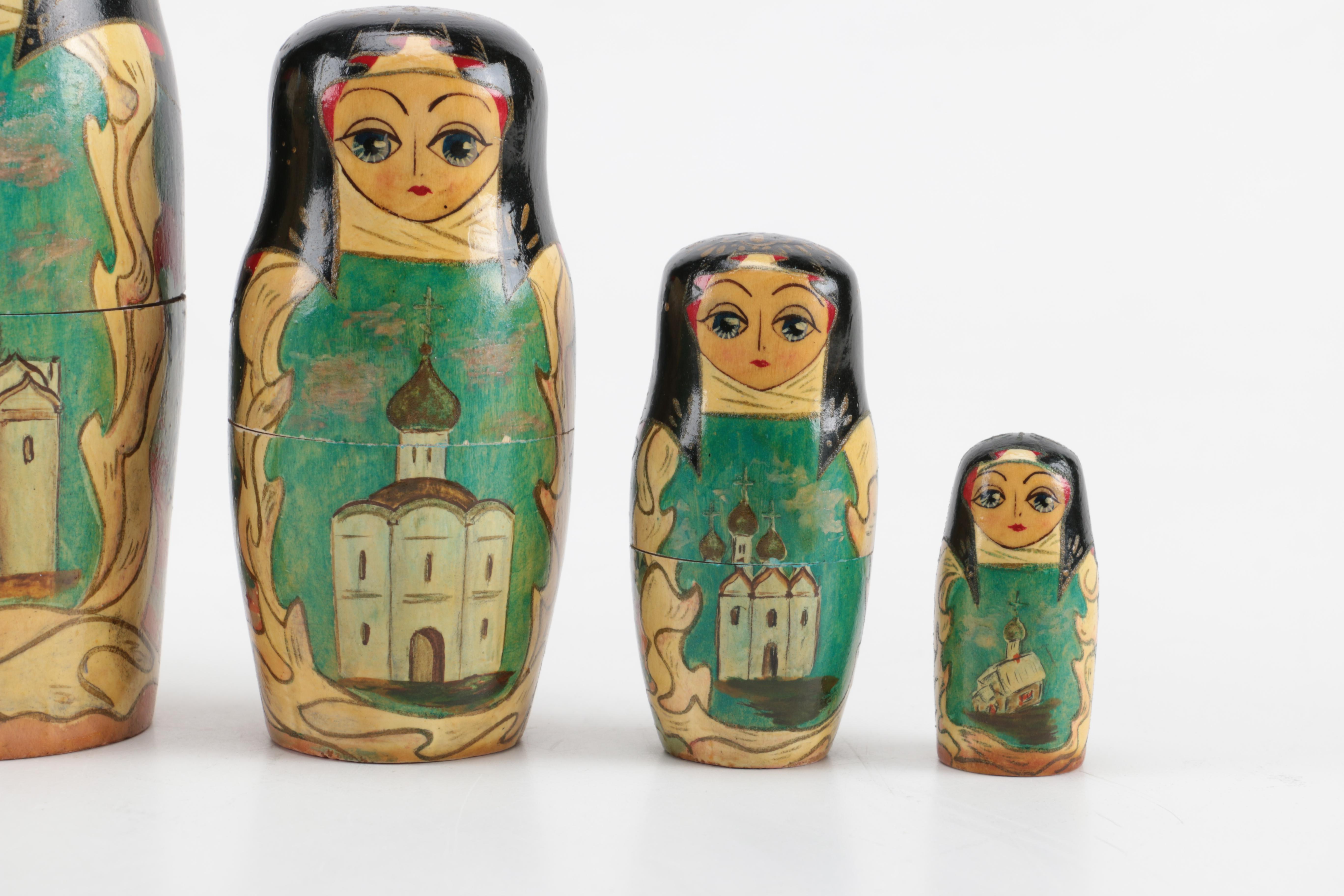 Russian Matryoshka Dolls