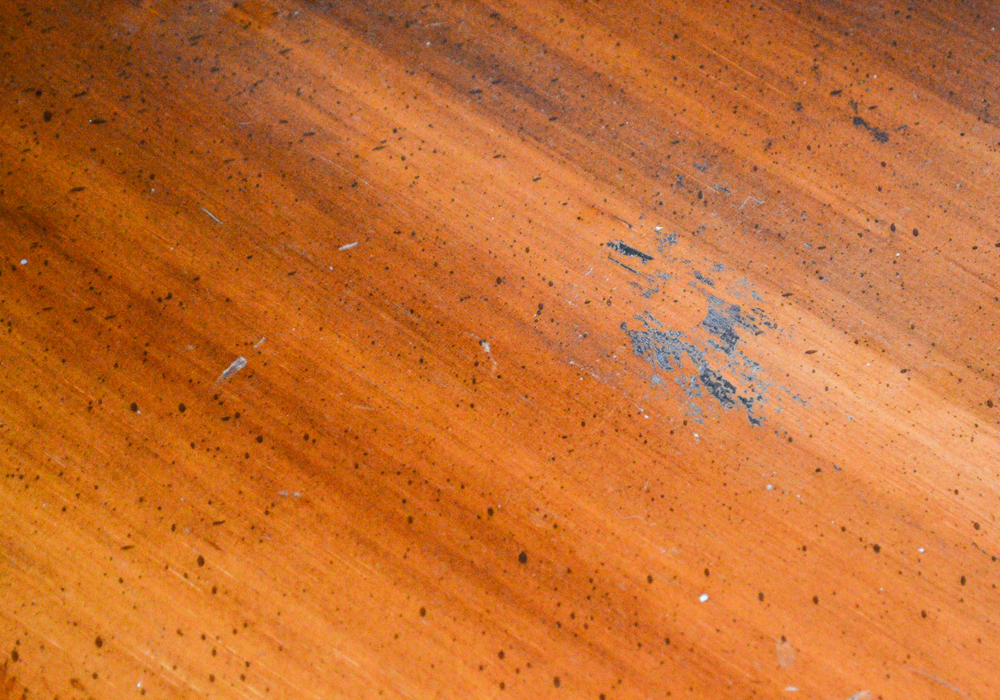 Chippendale Style Chest of Drawers with Mirror