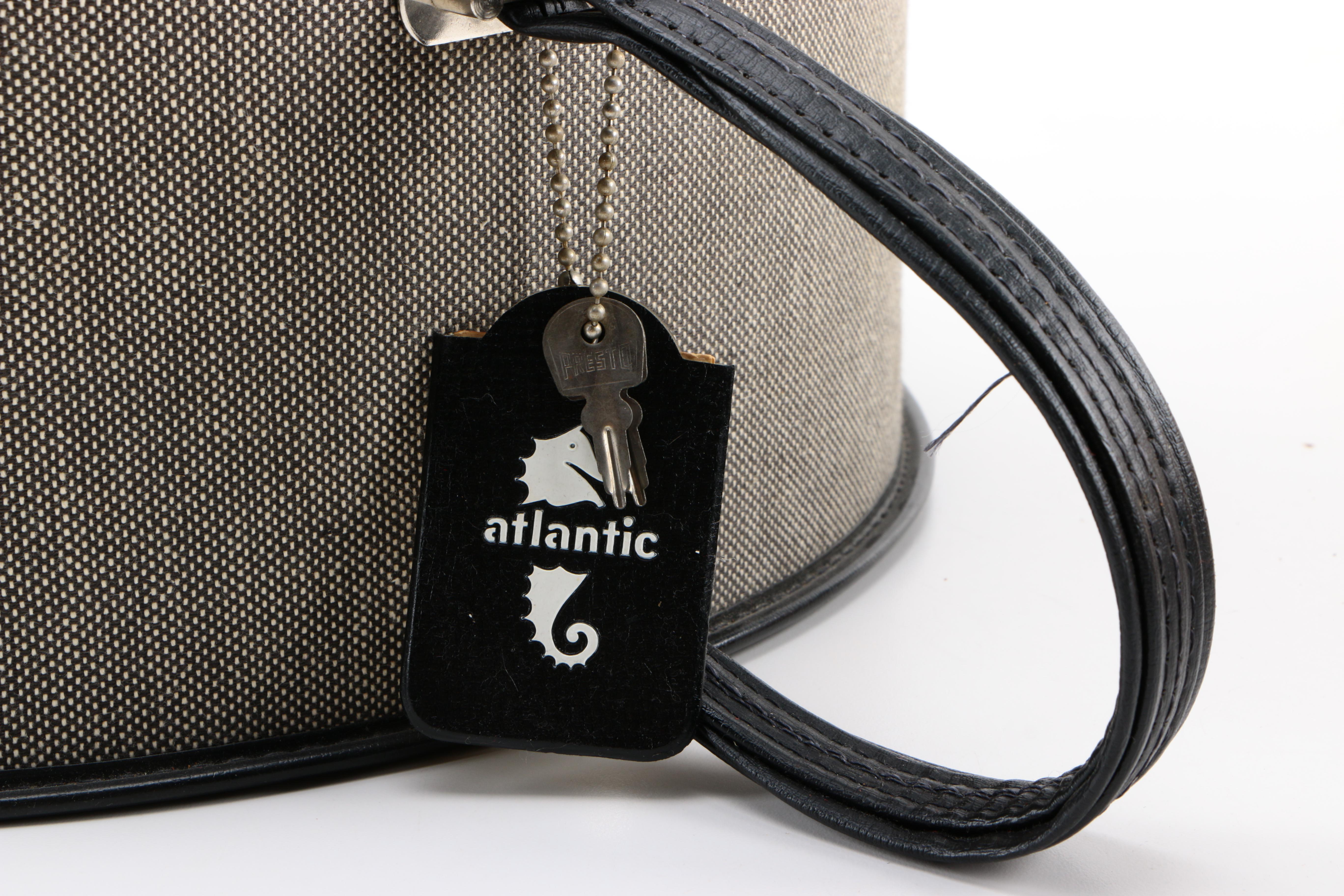 Vintage Round Luggage