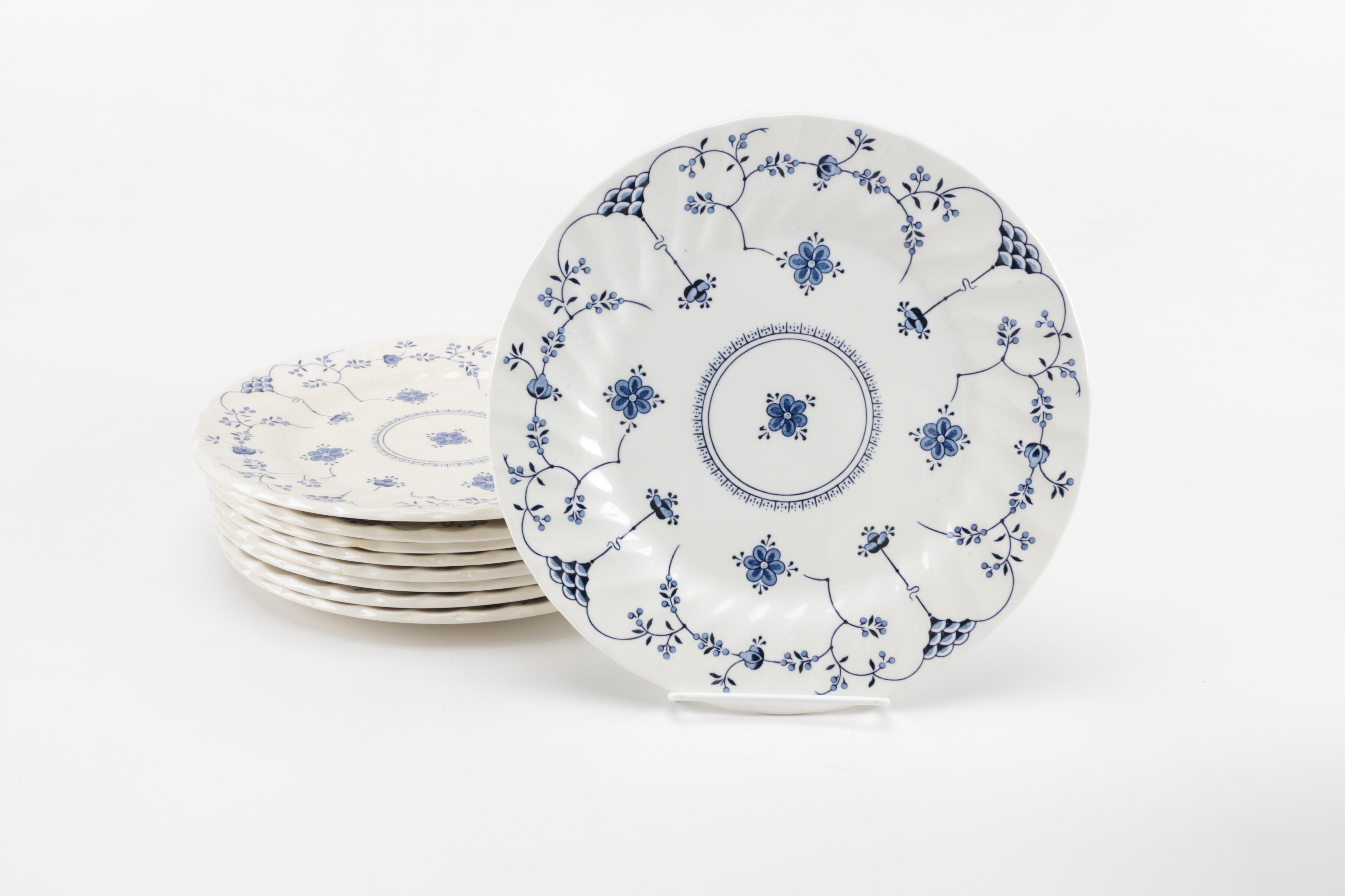 Churchill "Finlandia Swirl" Dinner  Service