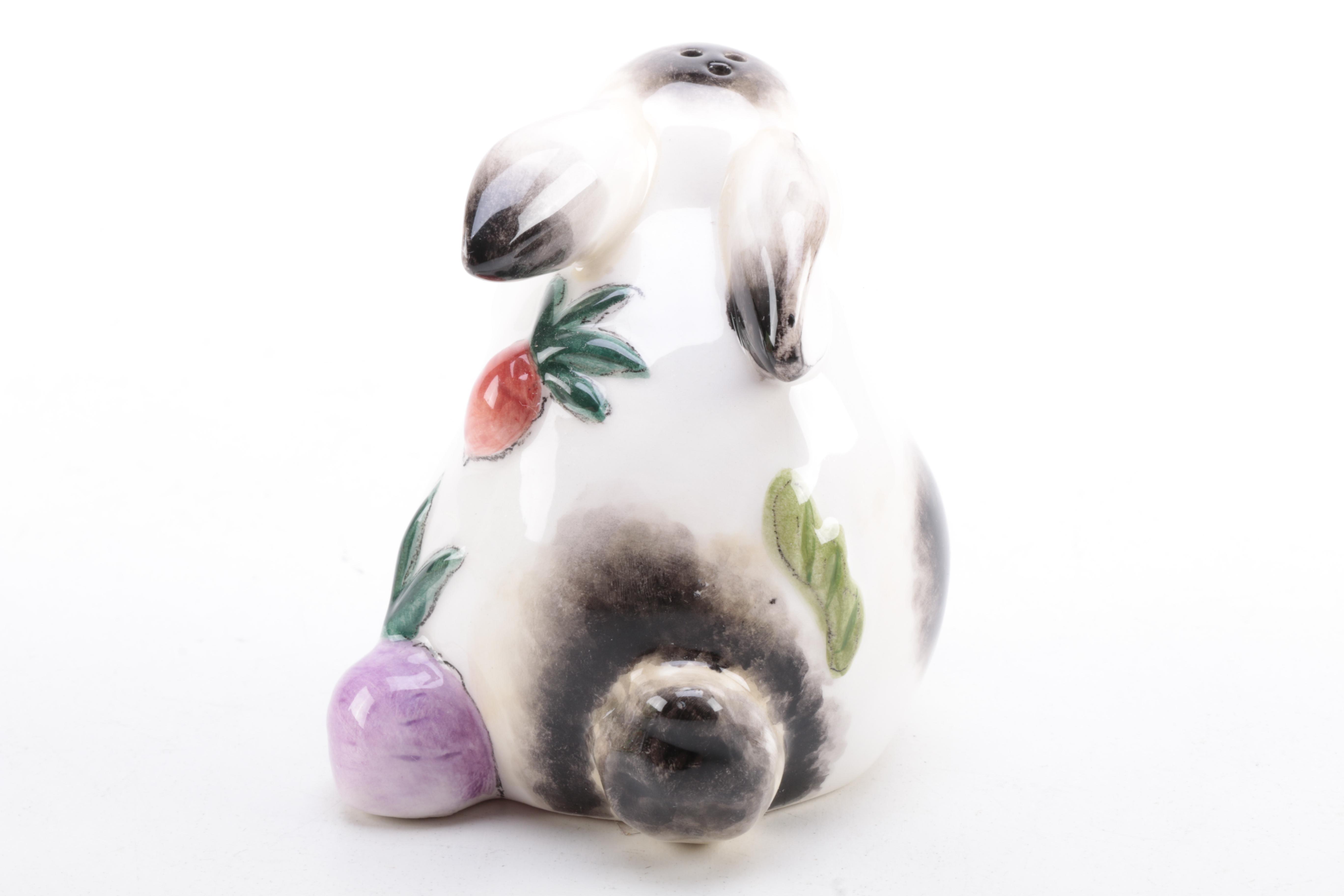 Fitz and Floyd Spotted Rabbit Salt and Pepper Set with Tray