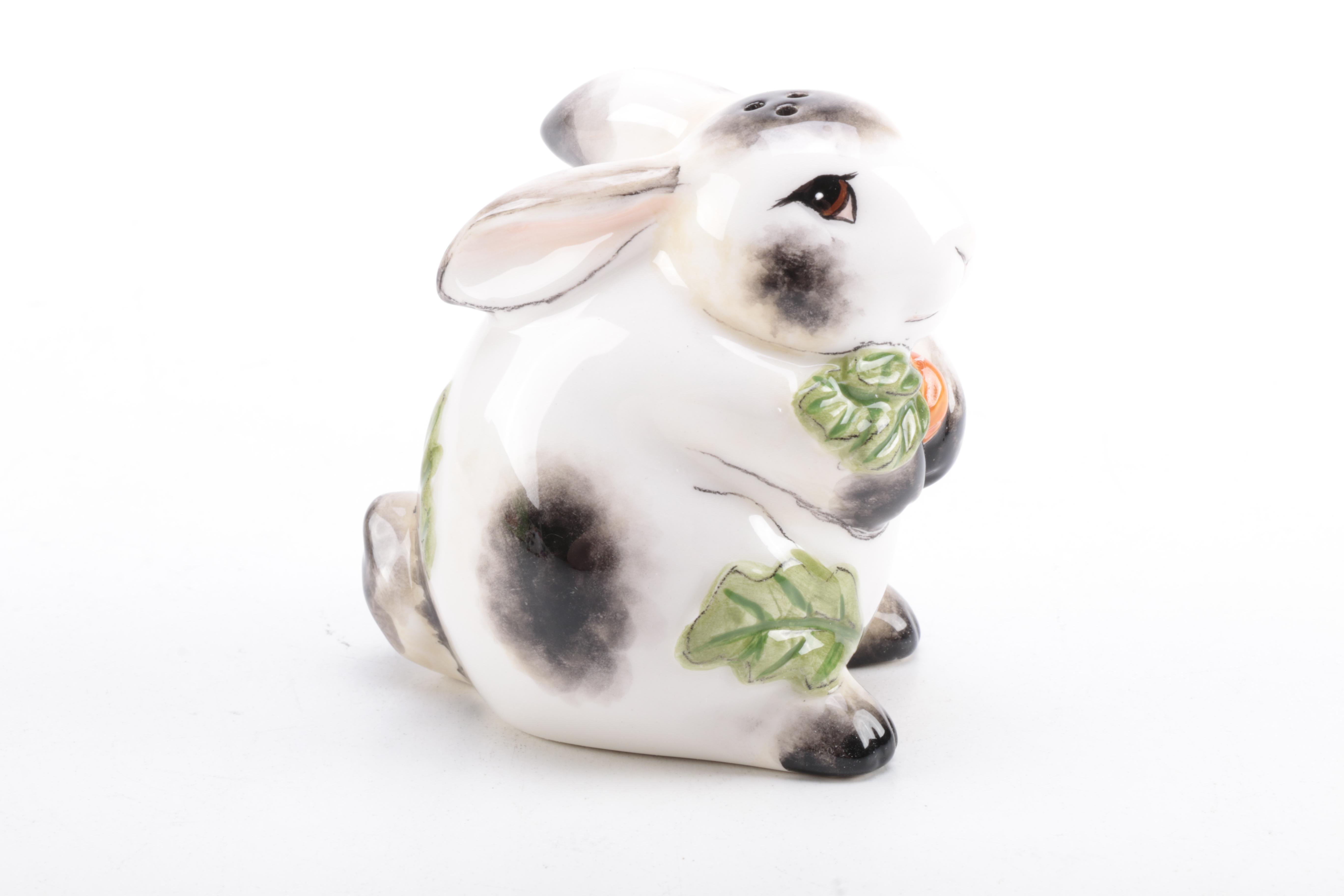 Fitz and Floyd Spotted Rabbit Salt and Pepper Set with Tray