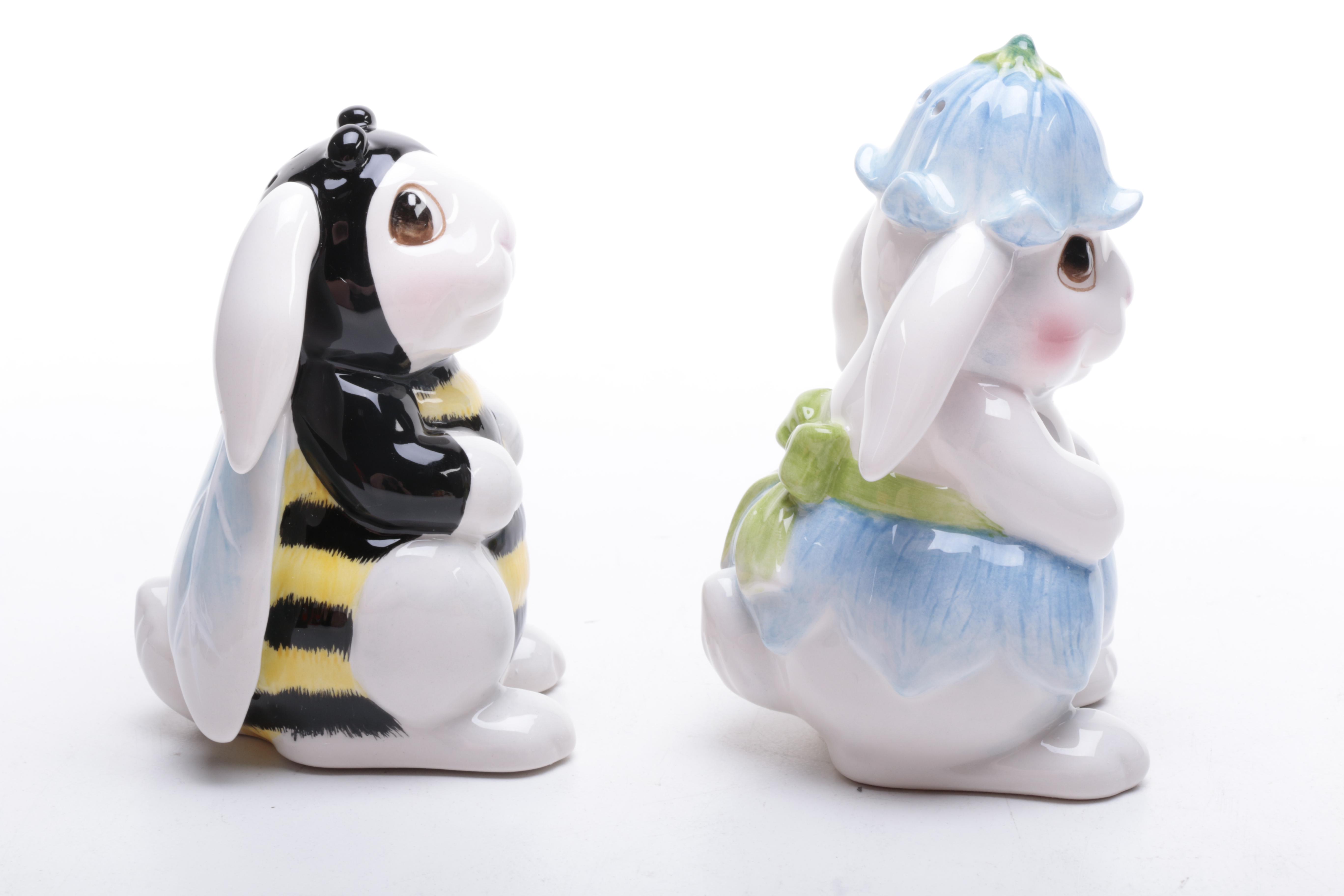 Collection of Fitz and Floyd "Halloween Bunny Blooms" Tableware