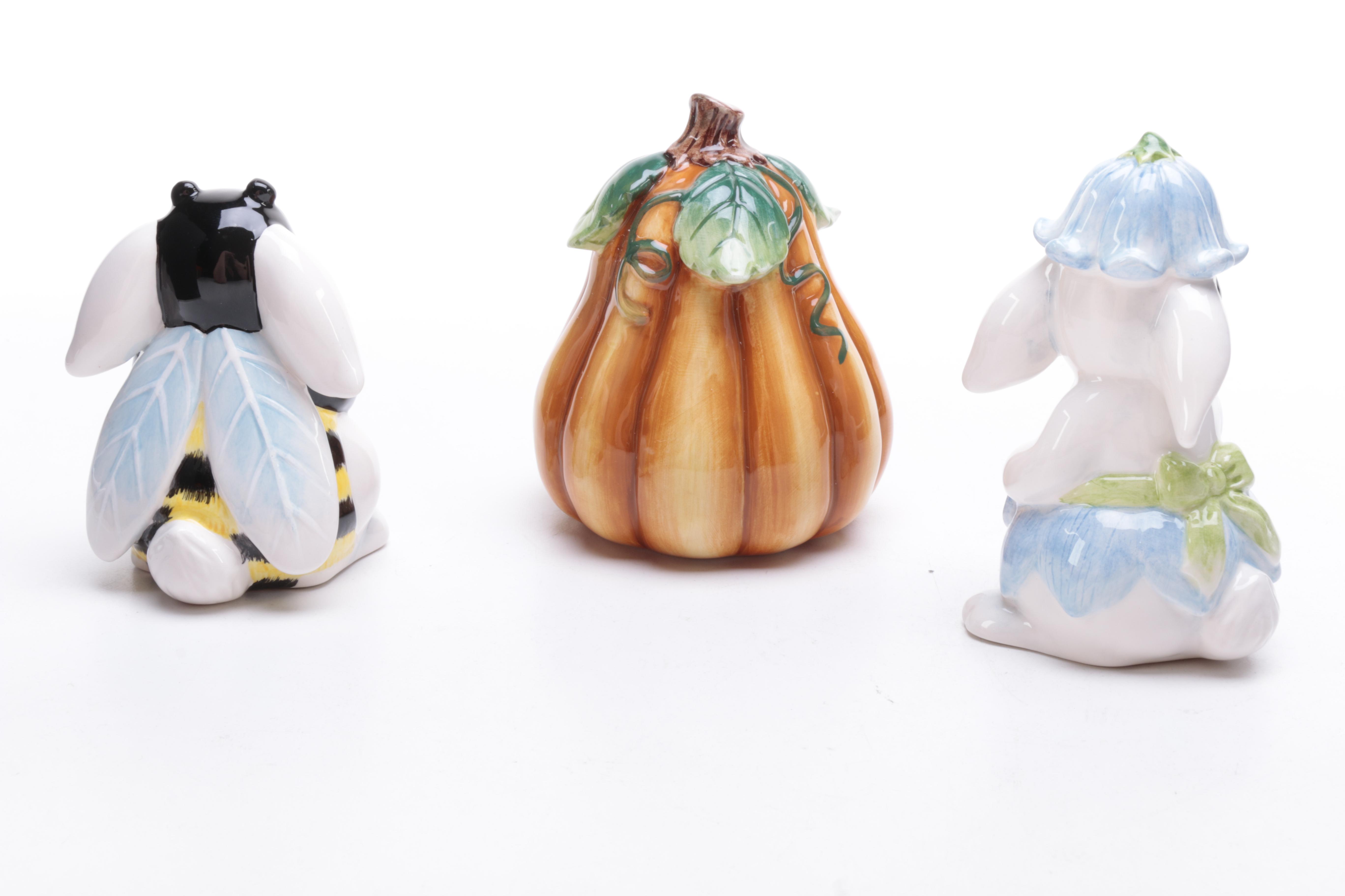 Collection of Fitz and Floyd "Halloween Bunny Blooms" Tableware