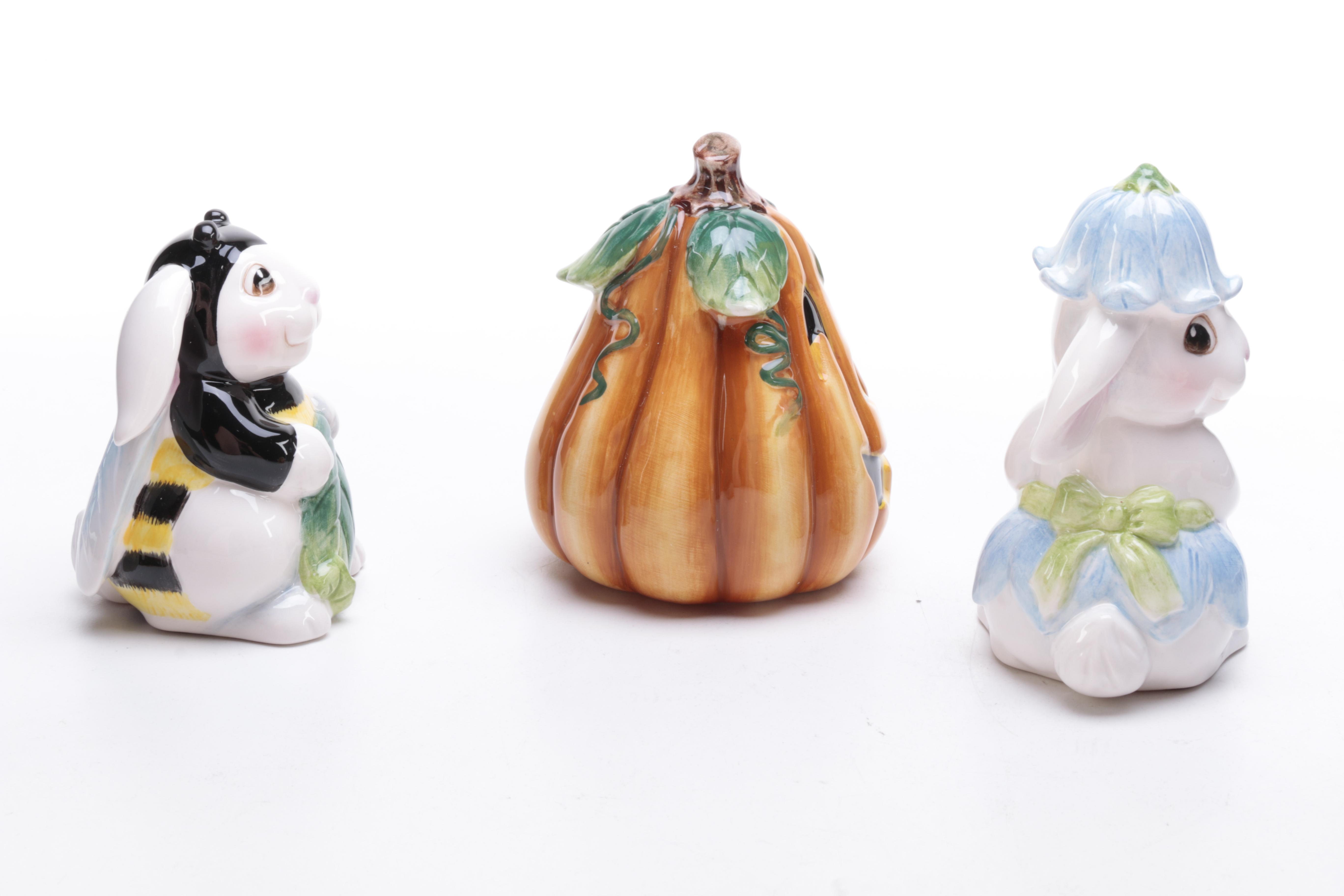 Collection of Fitz and Floyd "Halloween Bunny Blooms" Tableware