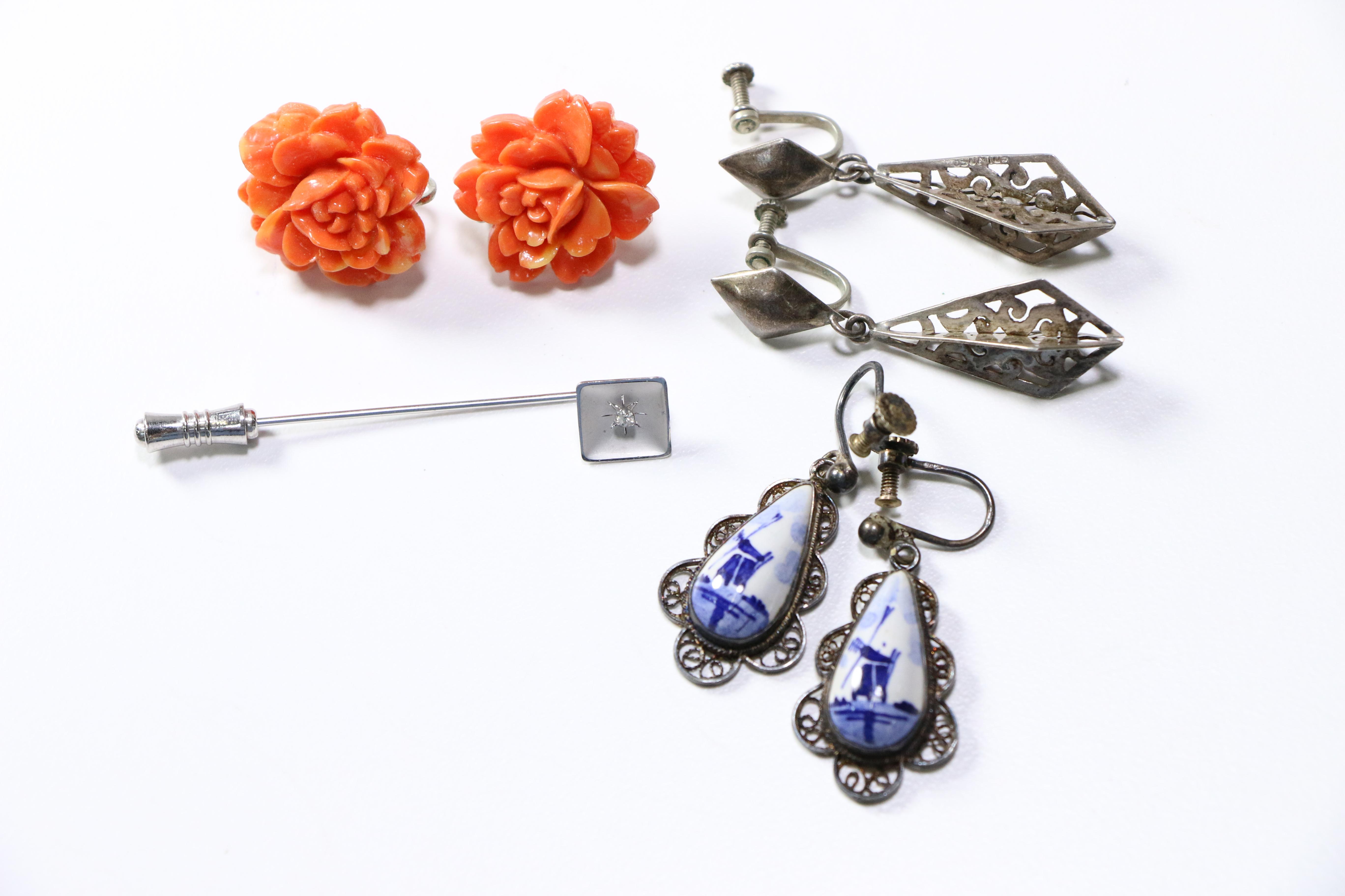 Vintage Costume Jewelry