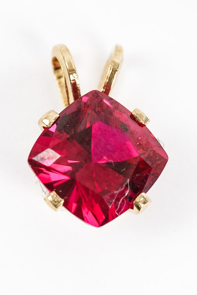 Gold and Ruby Earrings and Pendant Set