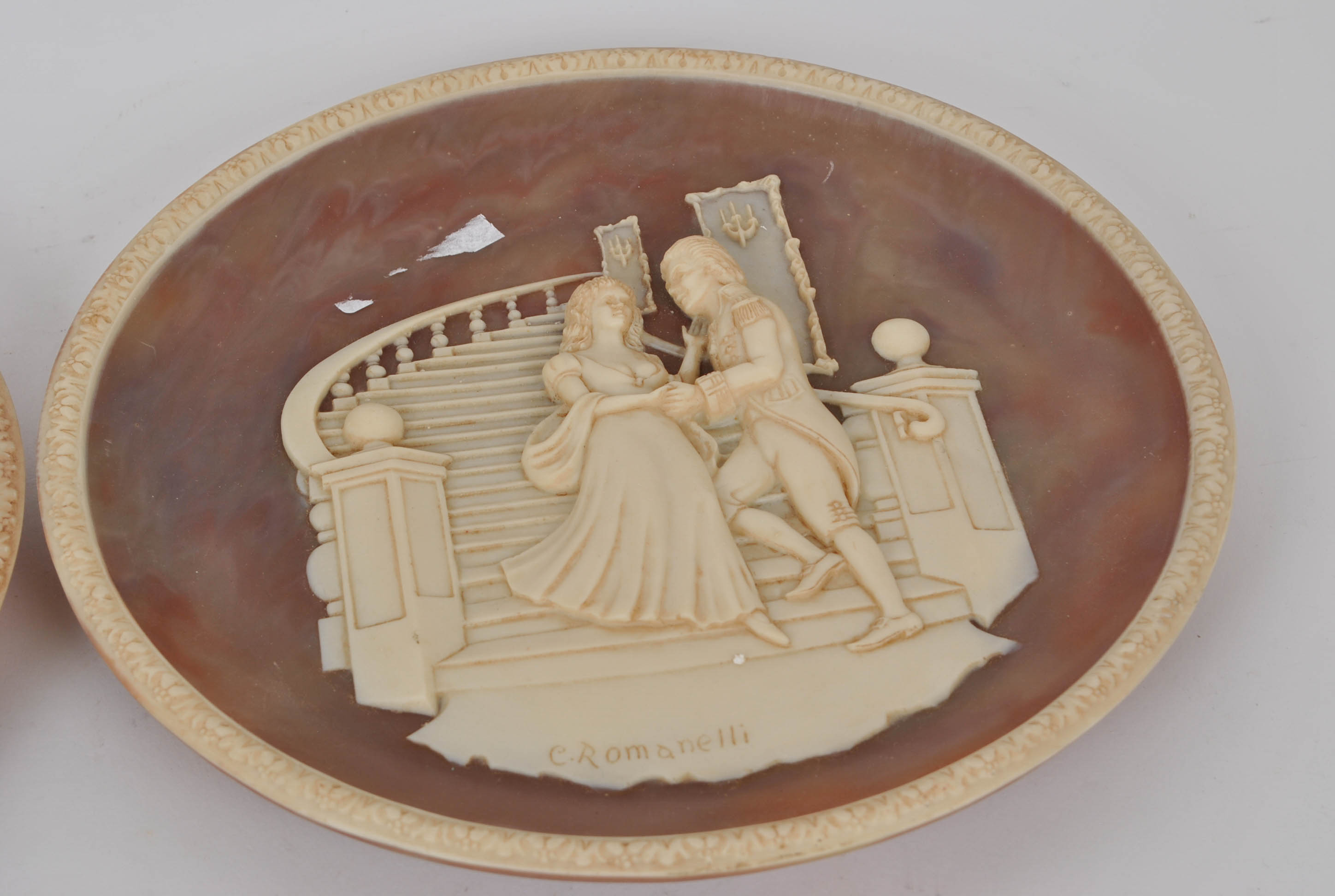 Pair of Collectors Plates Great Romances of History Collection