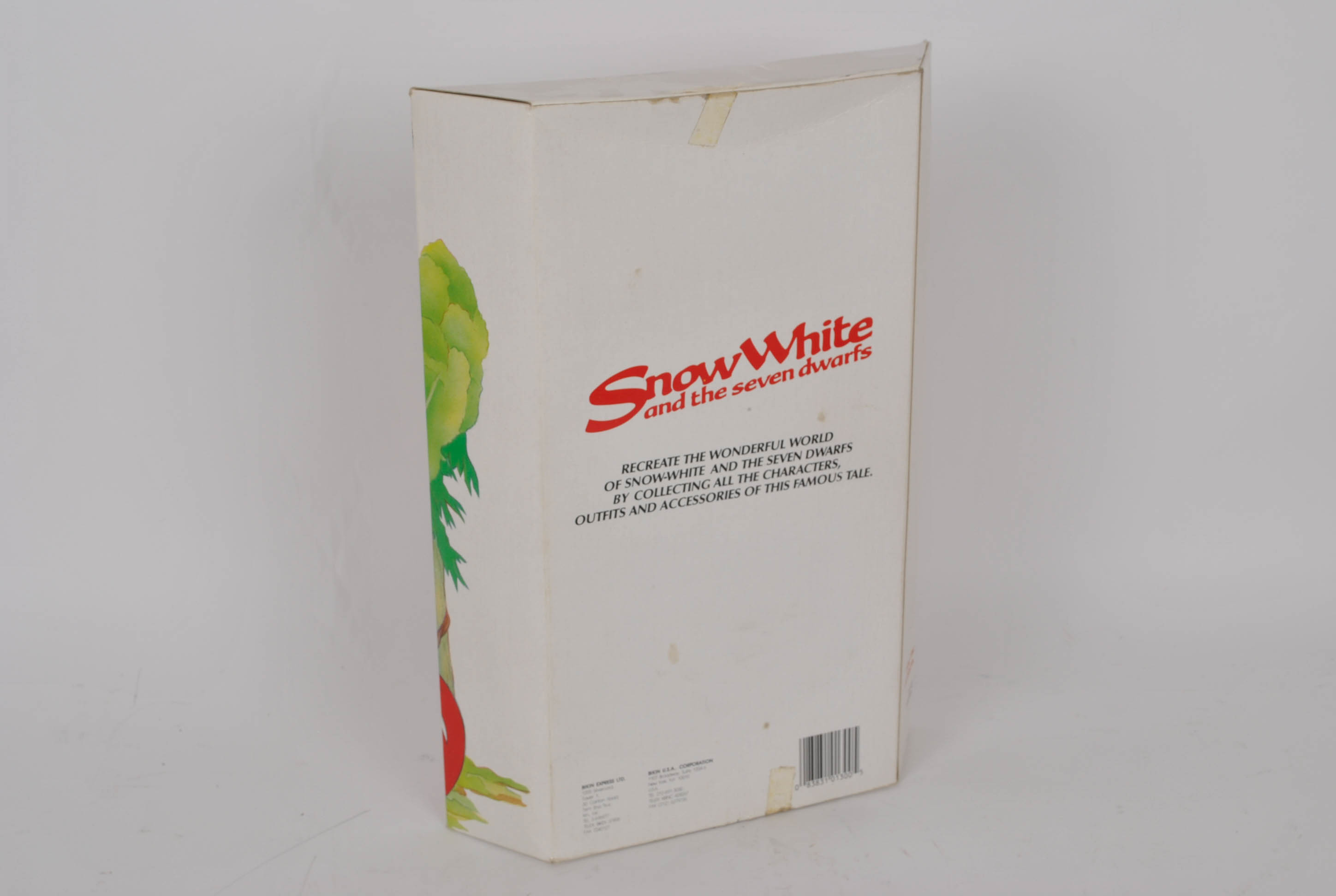 Snow White The Wedding of Snow White Dolls