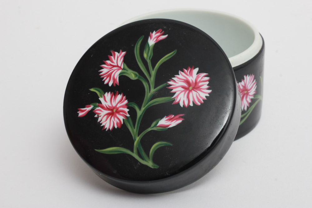 Tiffany & Co. "Mrs. Delany's Flowers" Porcelain Trinket Box