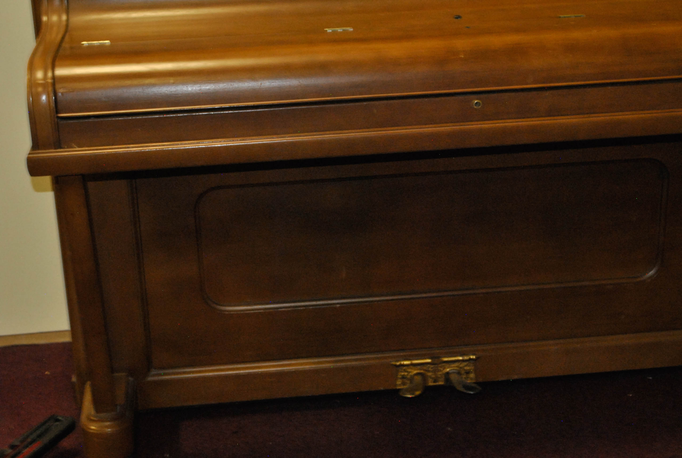 Cable Nelson Studio Piano