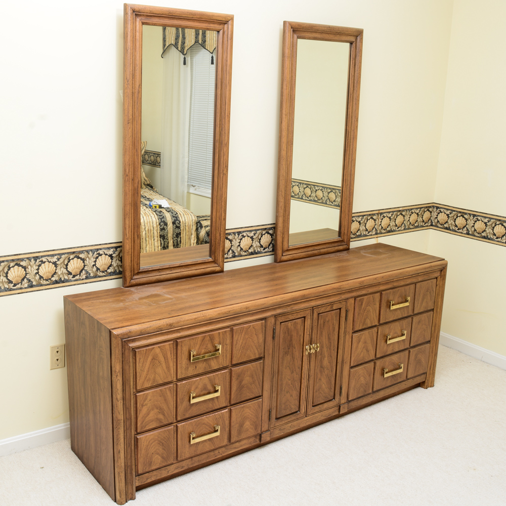 Thomasville Bedroom Dresser Drawers