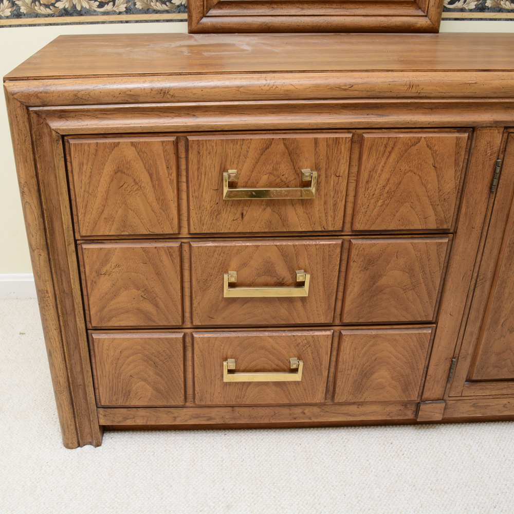 Thomasville Bedroom Dresser Drawers