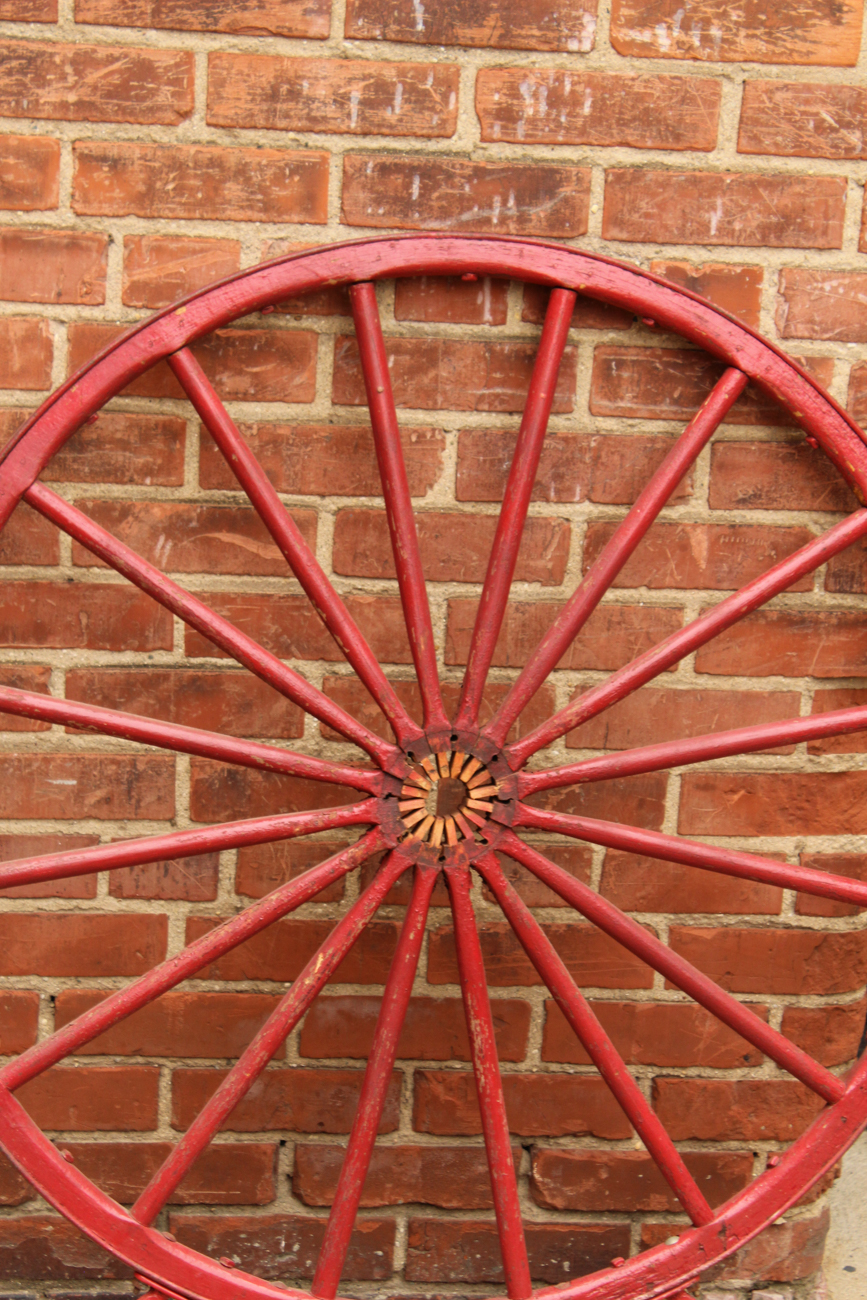 Decorative Wagon Wheel