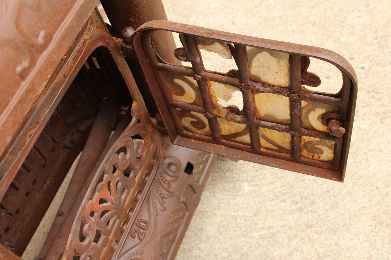 Antique Cast Iron Peerless Gas Stove