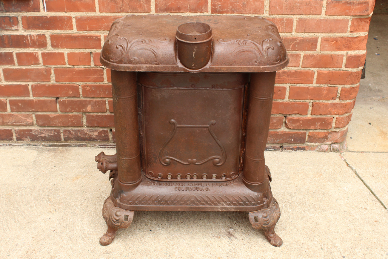 Antique Cast Iron Peerless Gas Stove