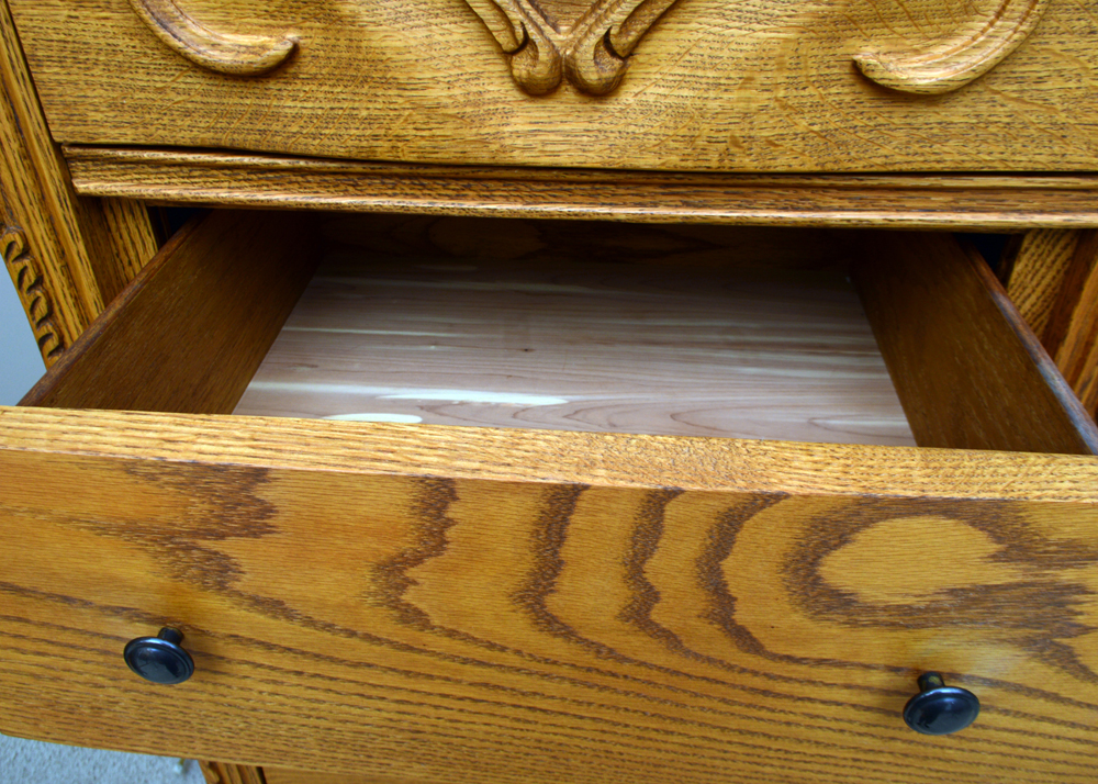 Oak Lingerie Chest by Oakwood Interior