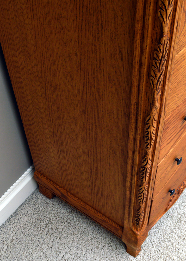 Oak Lingerie Chest by Oakwood Interior