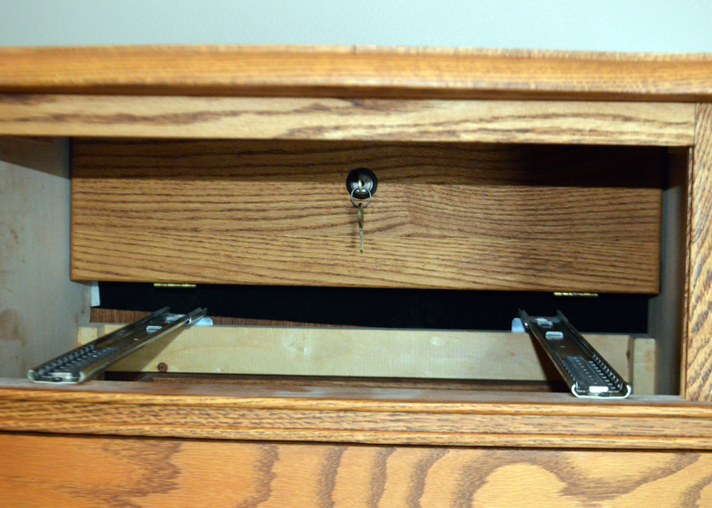 Oak Lingerie Chest by Oakwood Interior