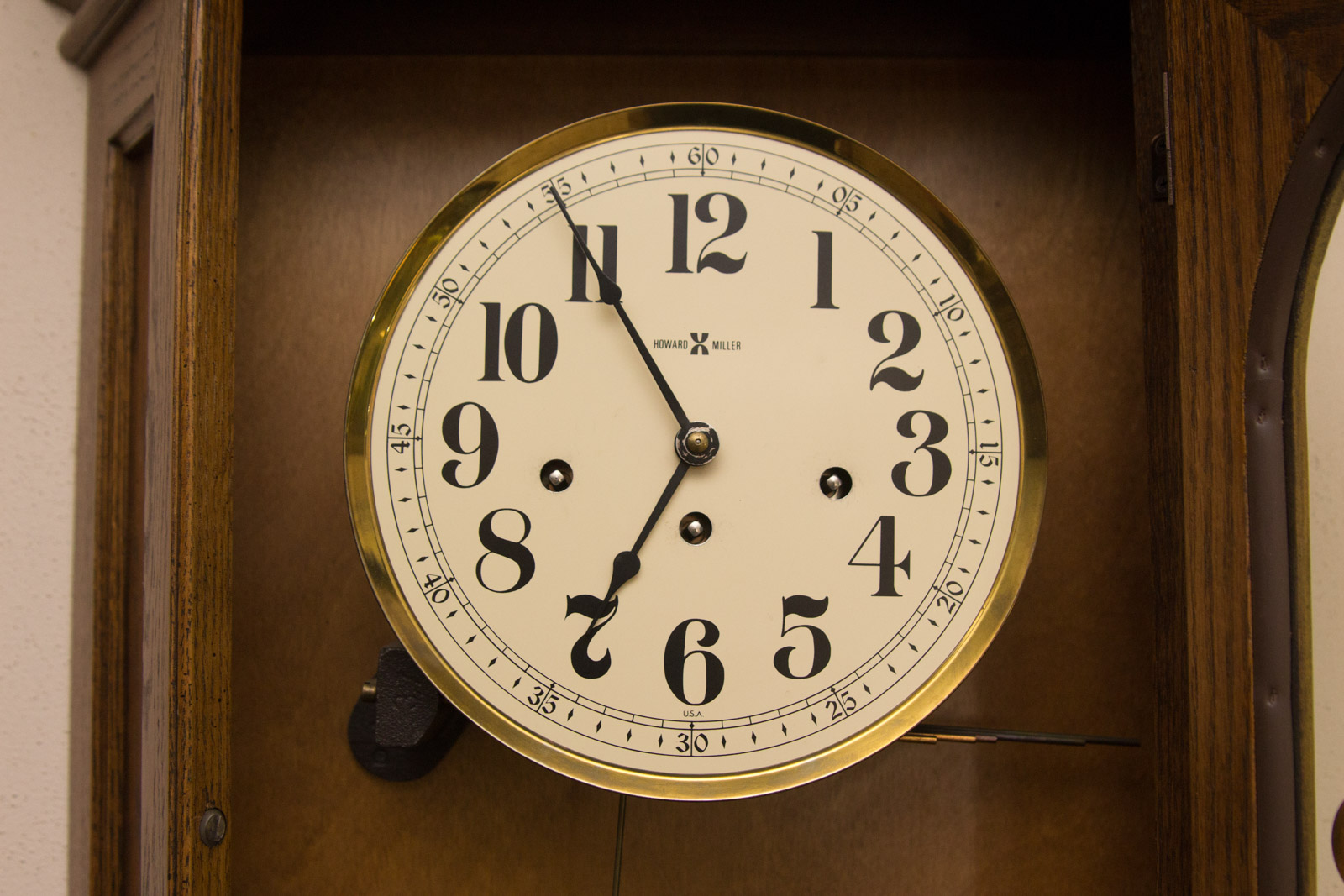 Howard Miller Calendar Wall Clock