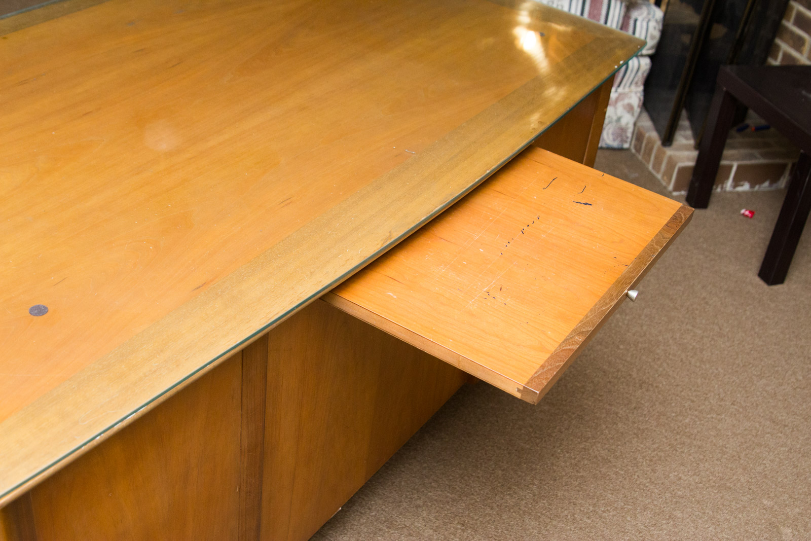 Alma Glass Top Wooden Office Desk