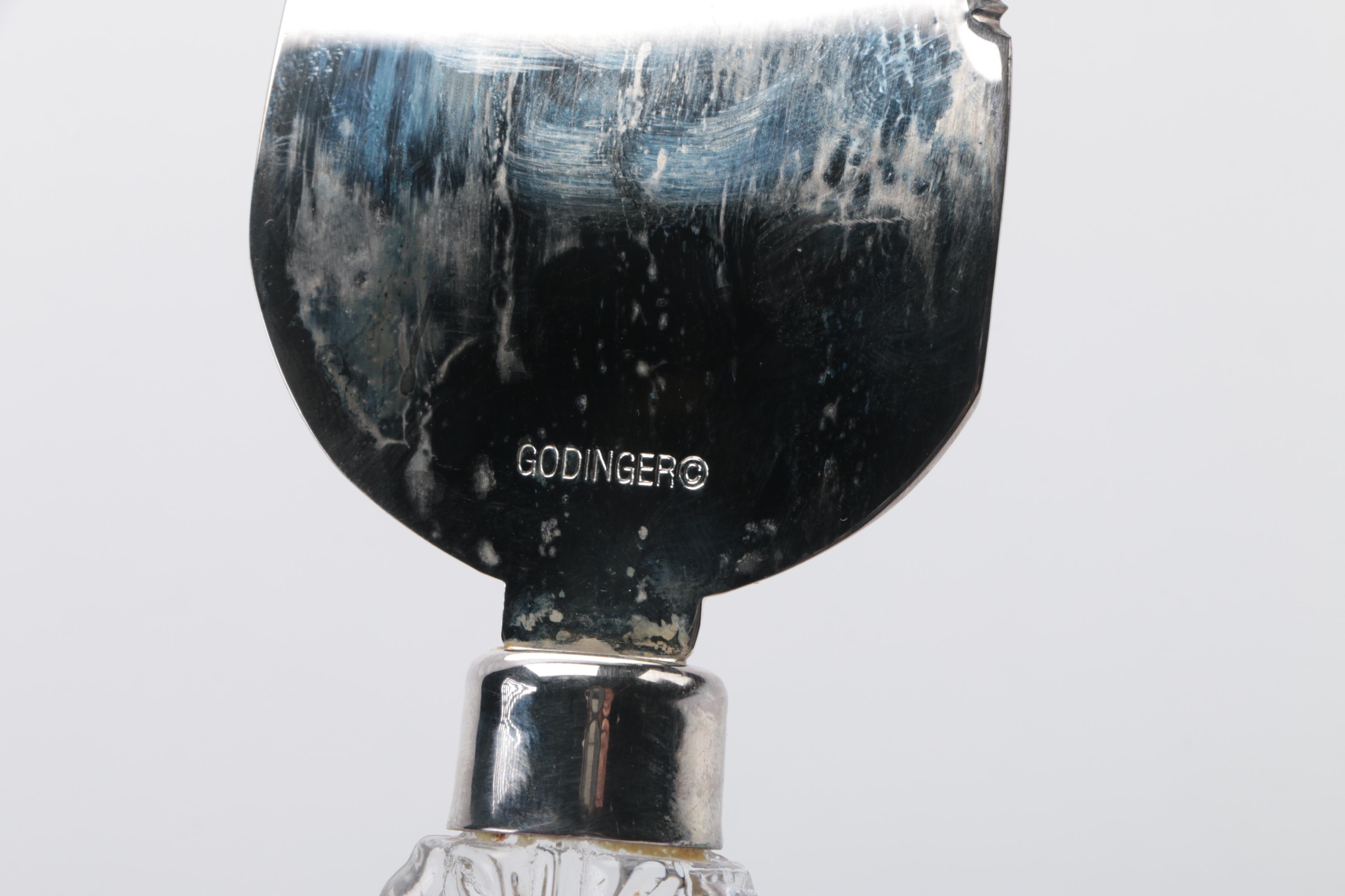 Assortment of Silver Plate Servingware Featuring Oneida