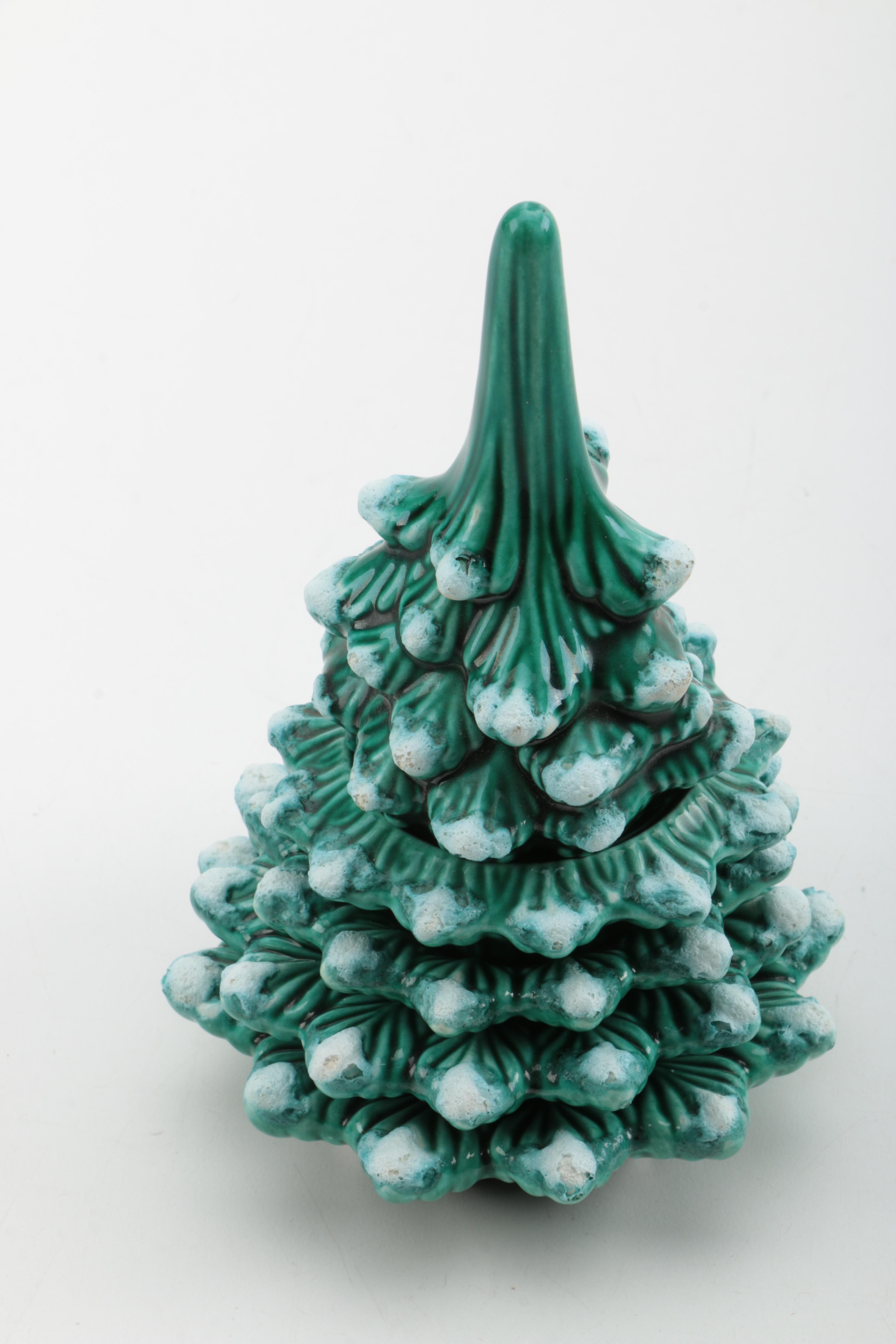 Holiday Elves and Decor