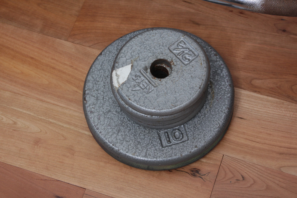 Gold's Gym XR 5.9 Adjustable Weight Bench