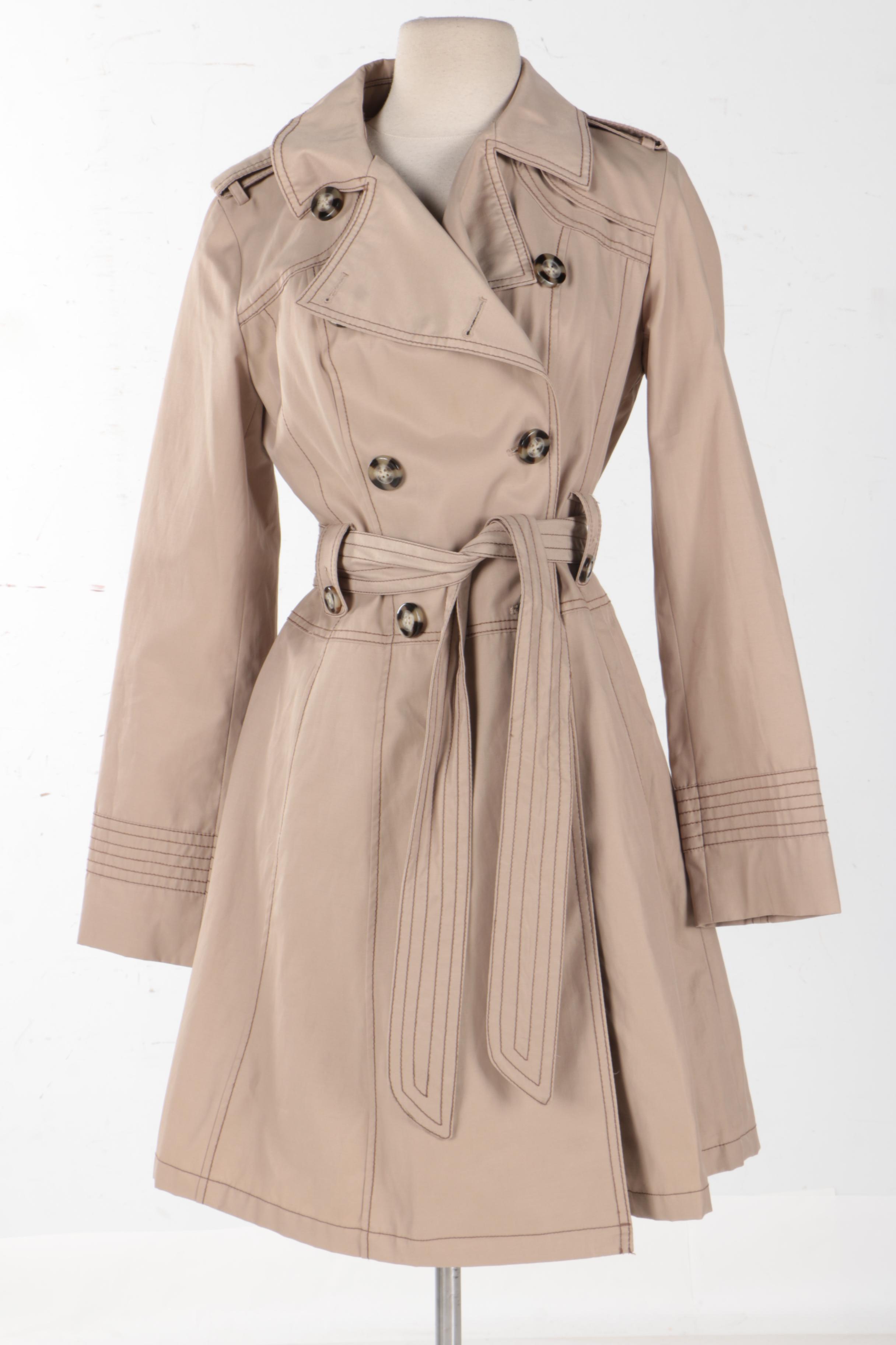 Women's Laundry by Shelli Segal Short Trench Coat
