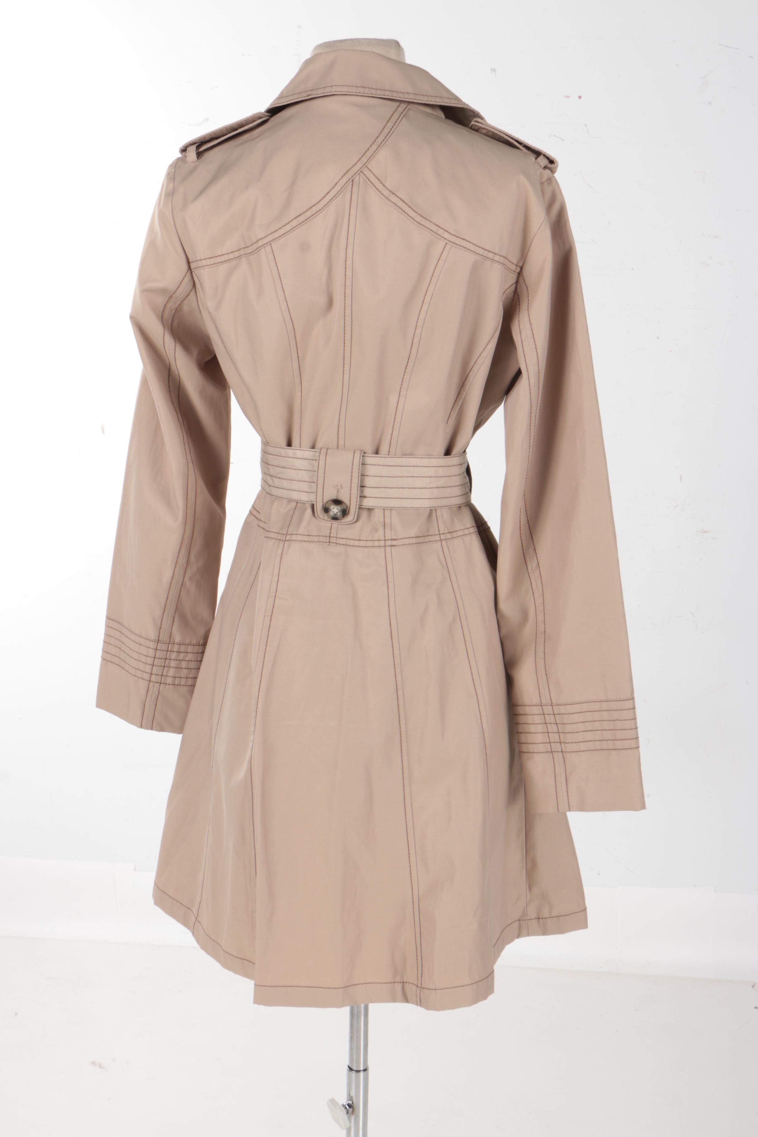Women's Laundry by Shelli Segal Short Trench Coat