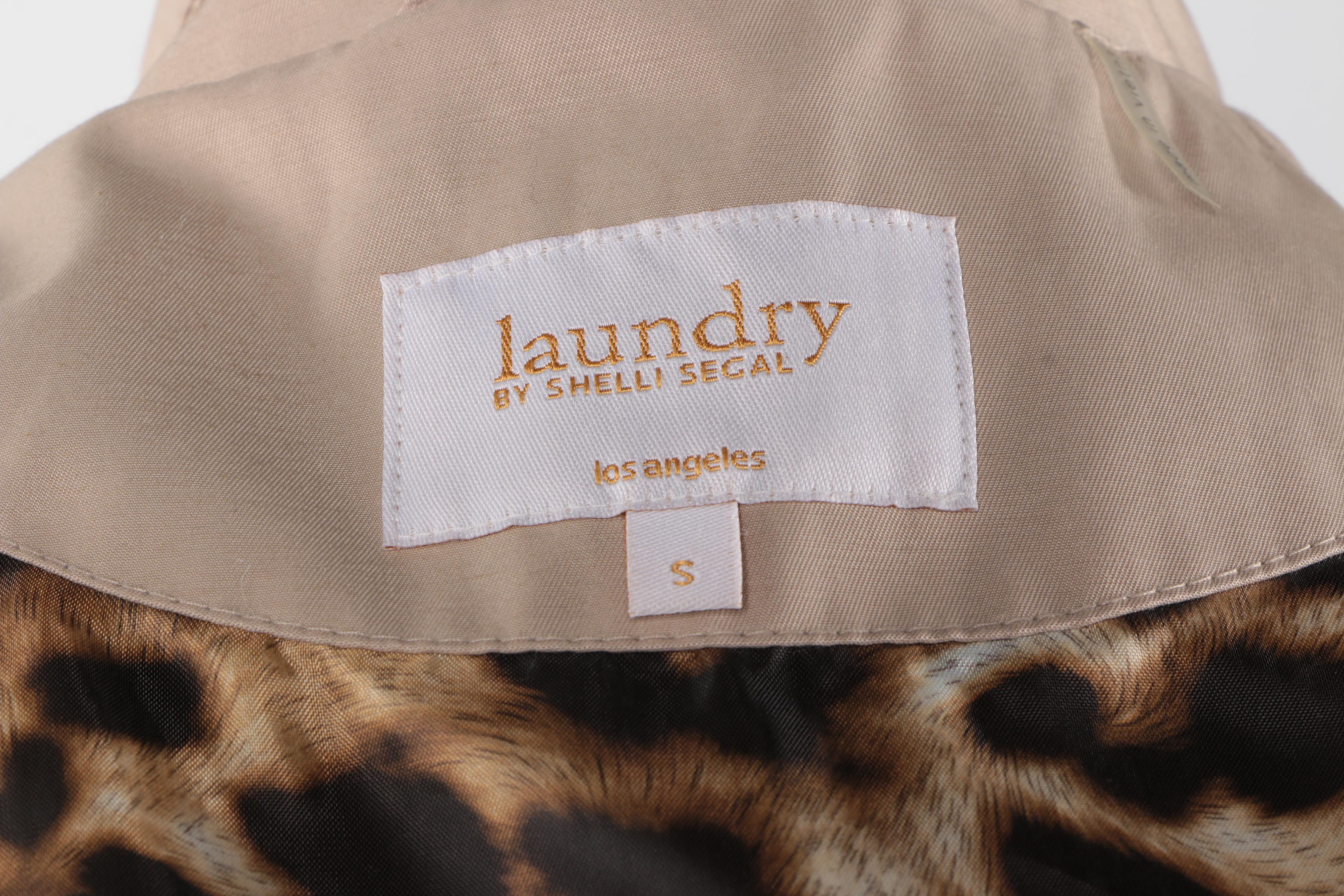 Women's Laundry by Shelli Segal Short Trench Coat