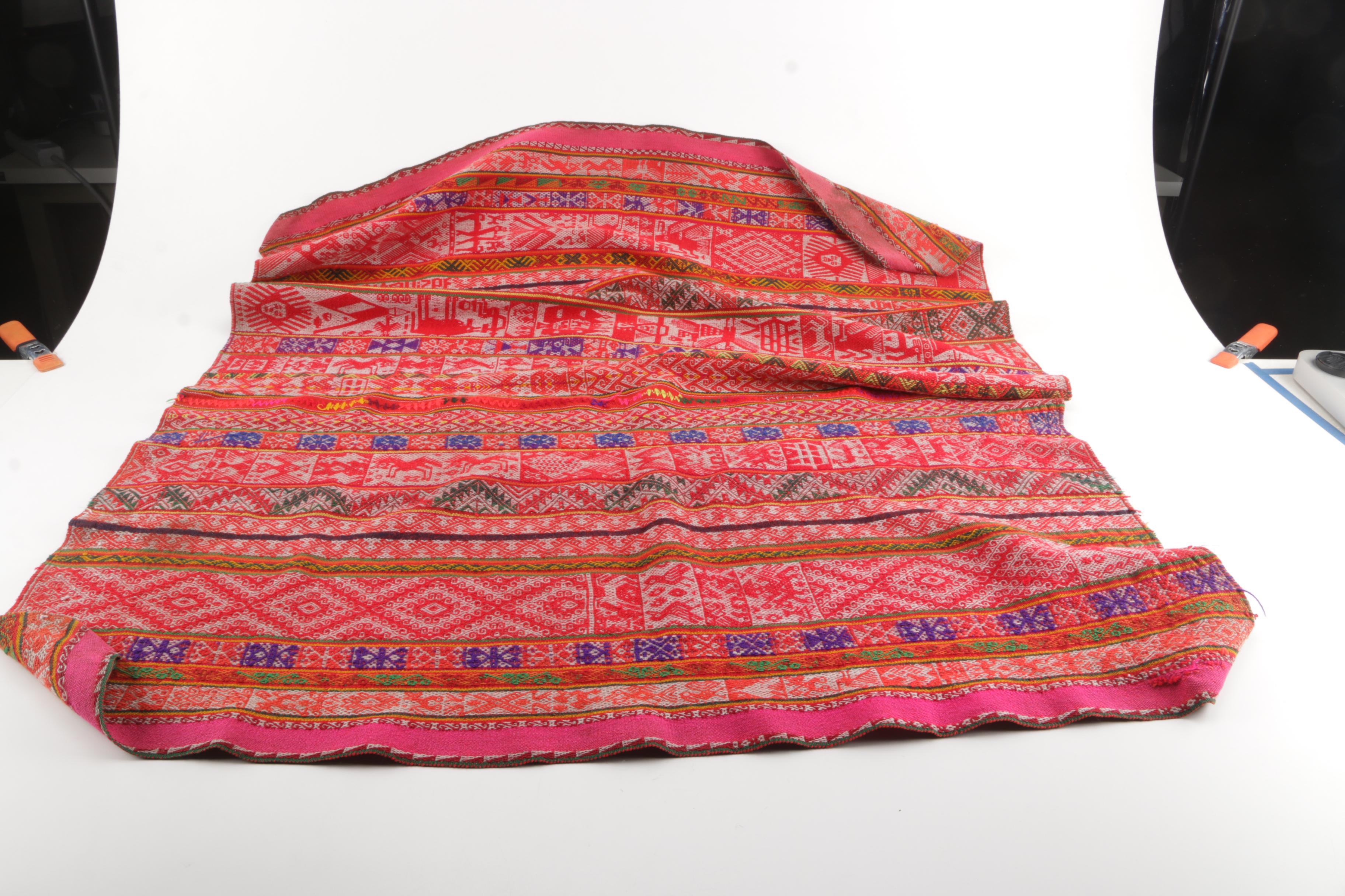 Handwoven Andean Manta Shawl