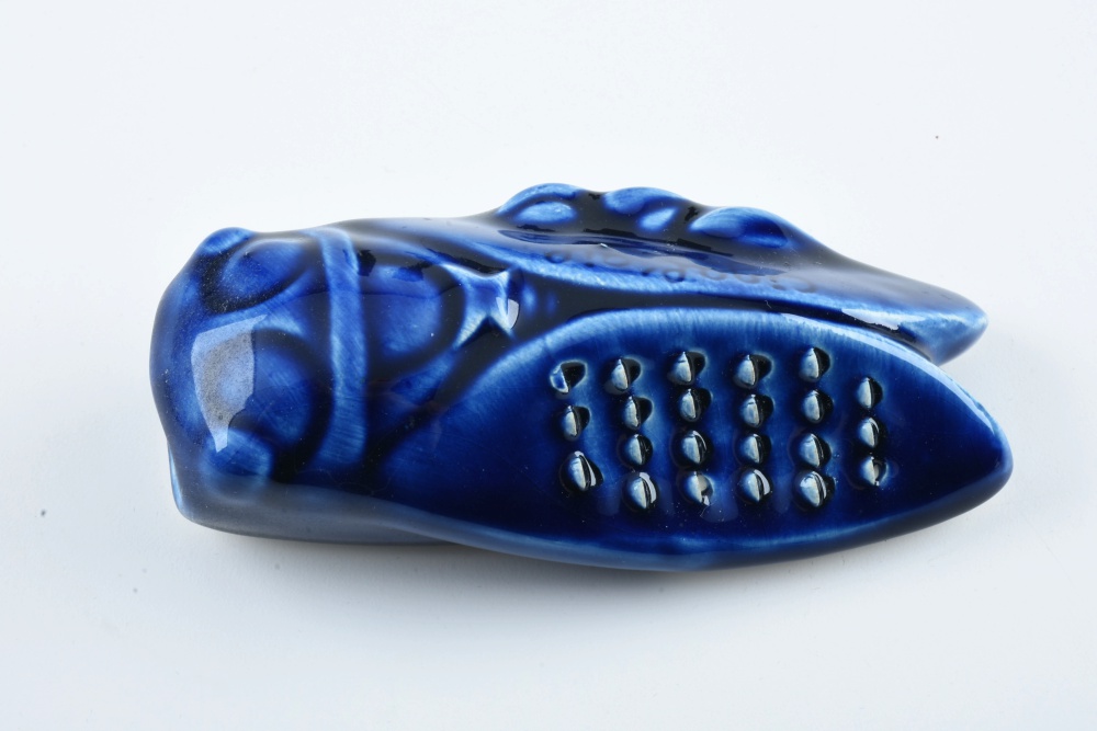 Blue Ceramic Cicada Garlic Mincer