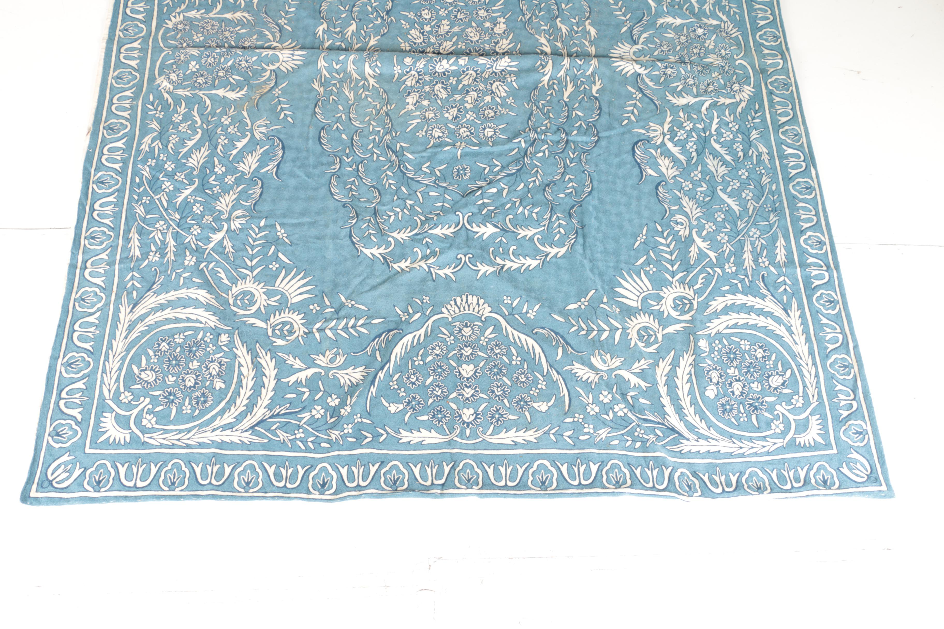 Large Handwoven Indian Floral Chain Stitch Wool Area Rug