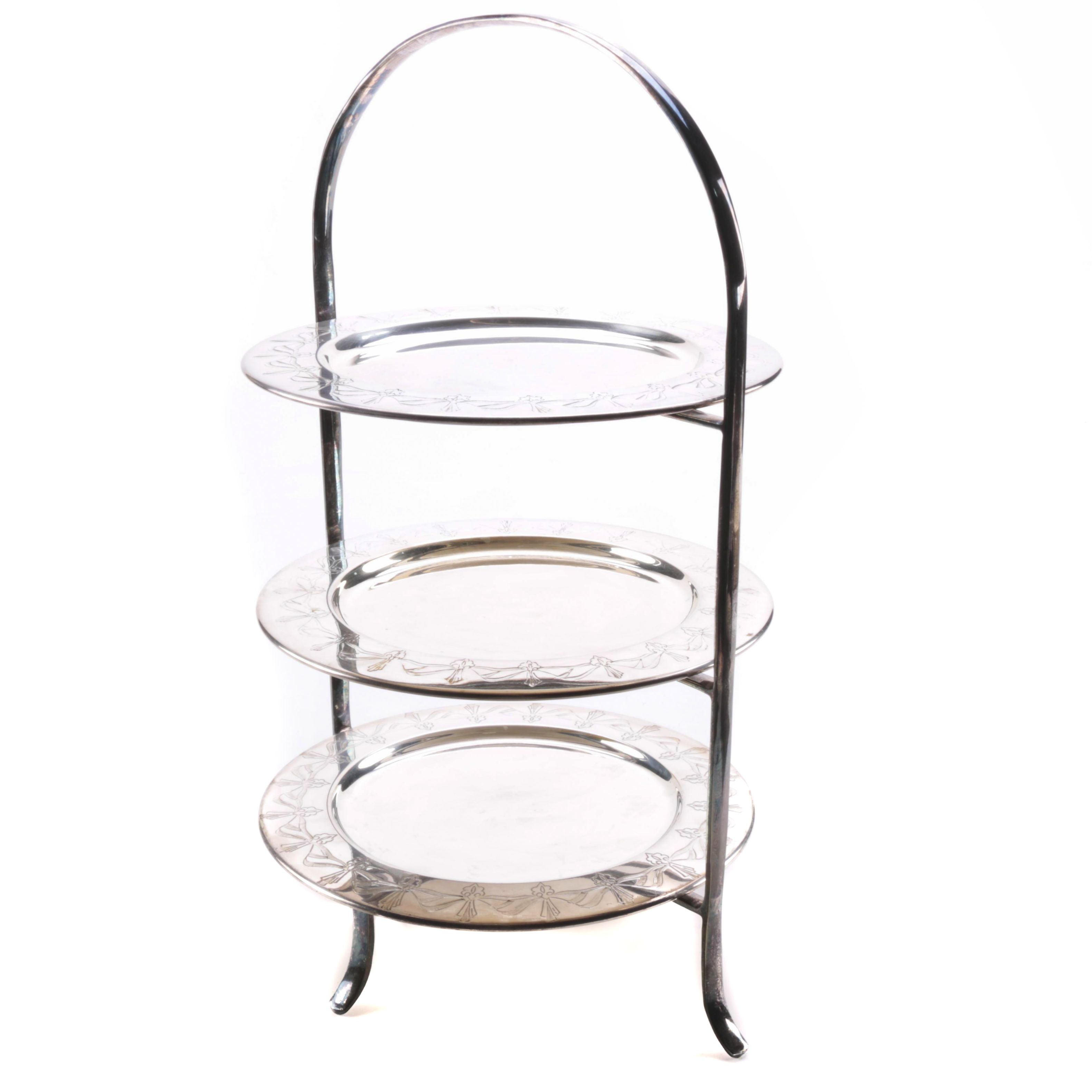 Metal Plates and Plate Stand